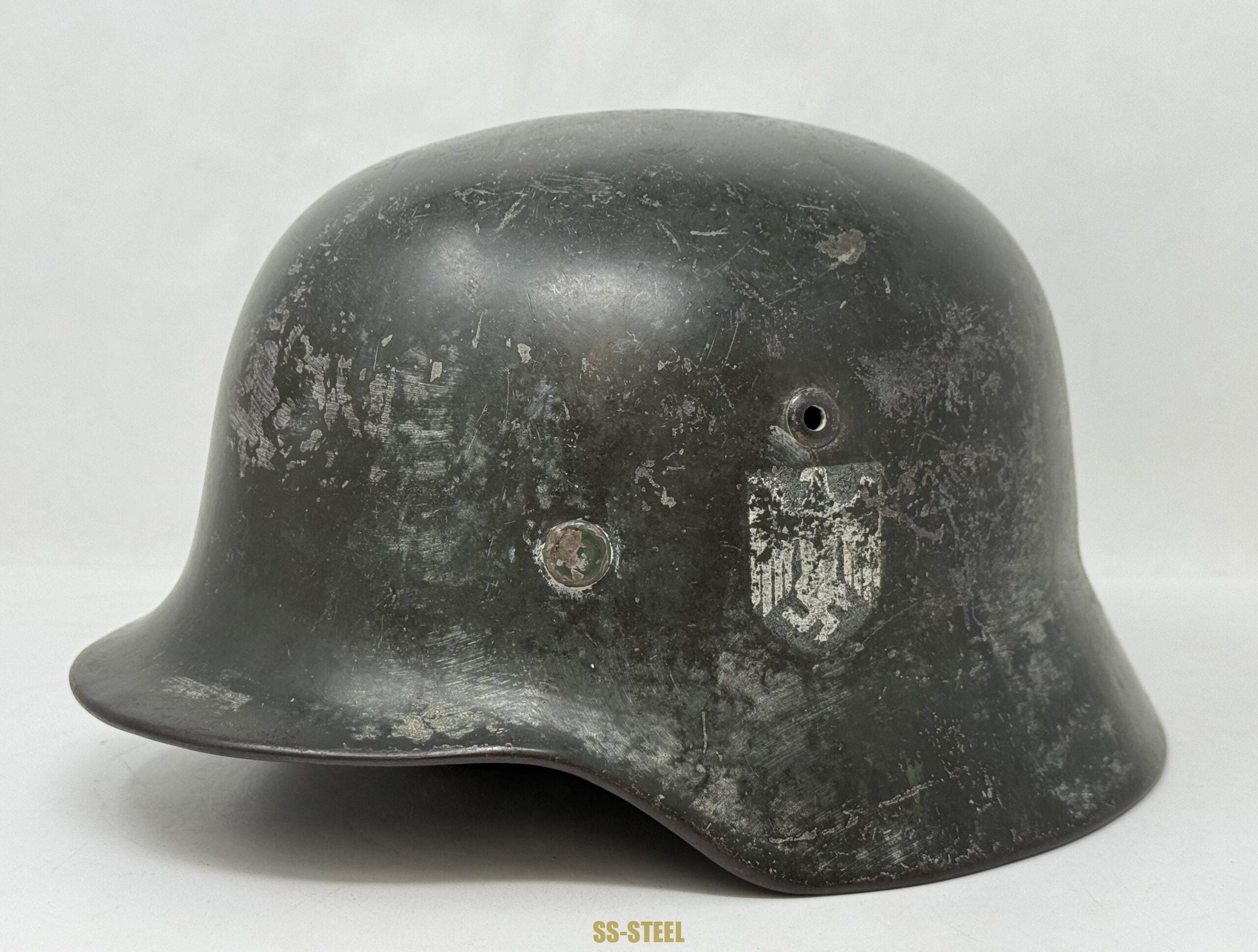 Heer M35 Double Decal Whitewah Camo Battle Damage Helmet - Image 4