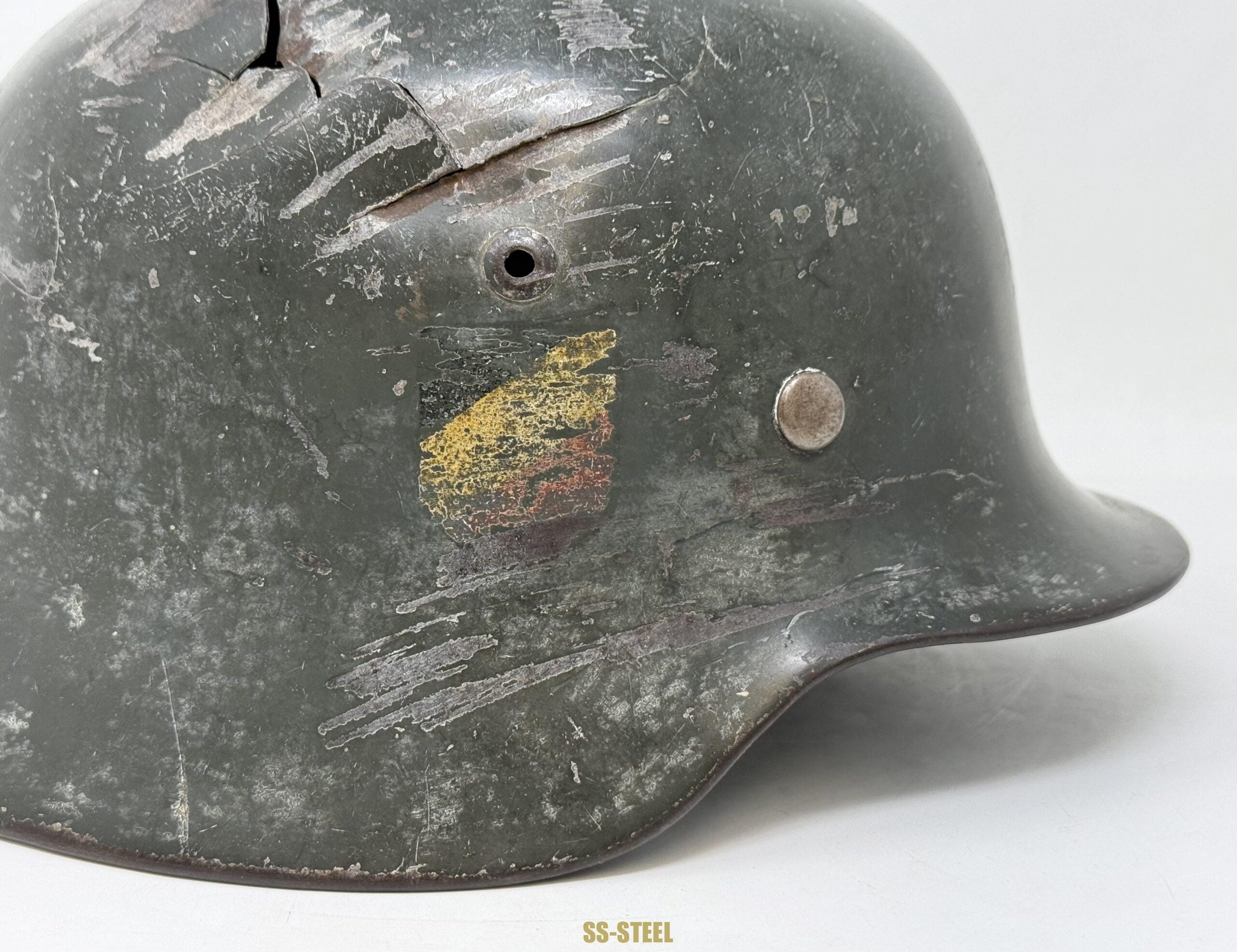 Heer M35 Double Decal Whitewah Camo Battle Damage Helmet - Image 12