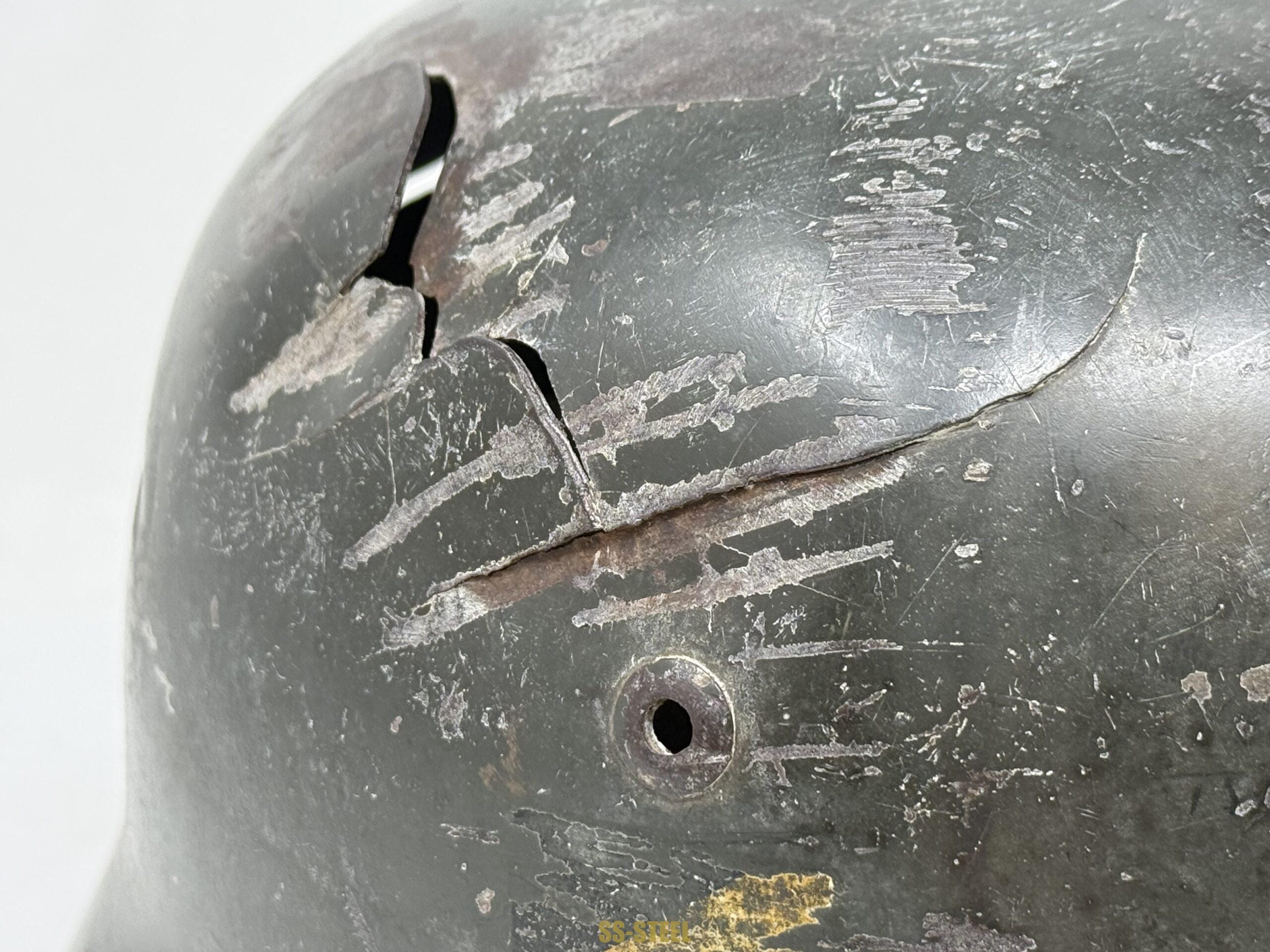 Heer M35 Double Decal Whitewah Camo Battle Damage Helmet - Image 18