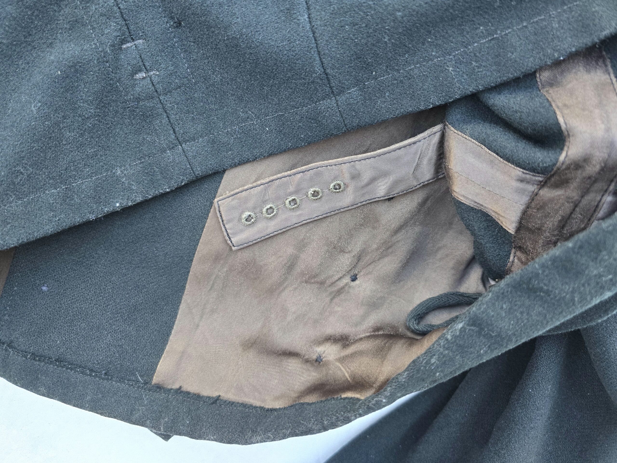 Excellent Waffen-SS Panzer Wrapper, Vet Family - Image 13