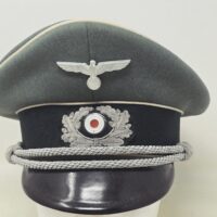Fine Heer Officer's Visor Cap, "Erel Privat"