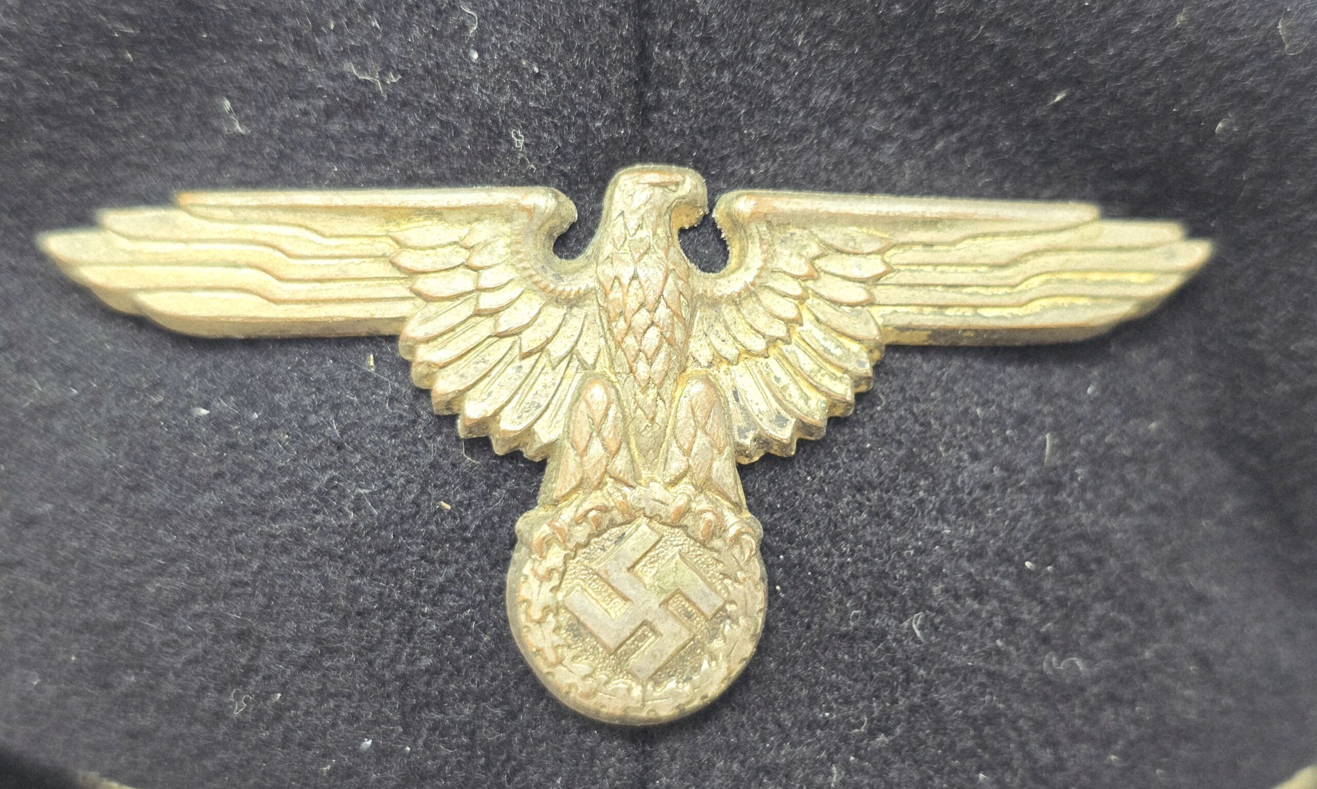 Beautiful Allgemeine-SS Officer's Visor Cap, Named - Image 4