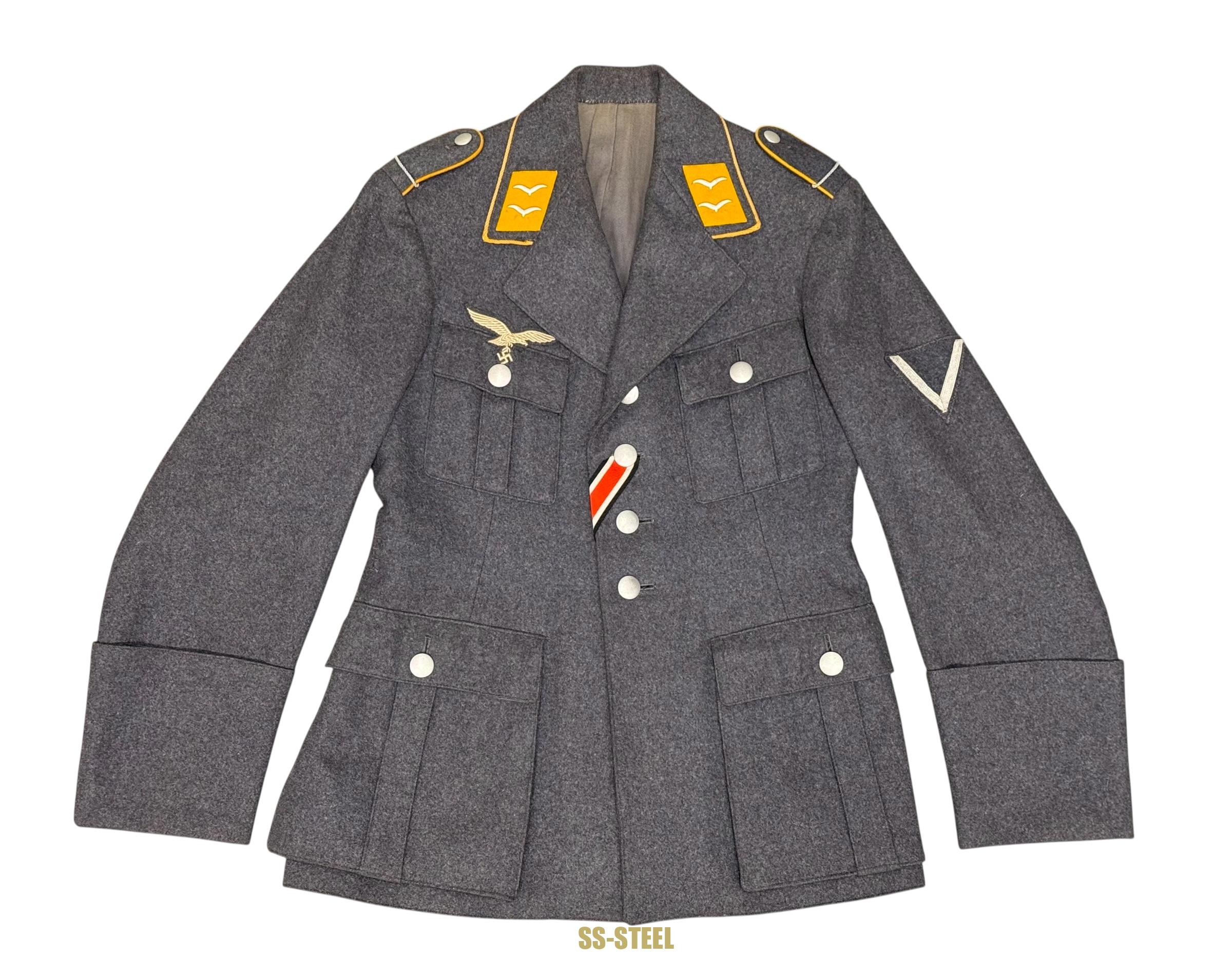 Luftwaffe NCO Flieger/Fallschirmjäger Tunic - Image 2