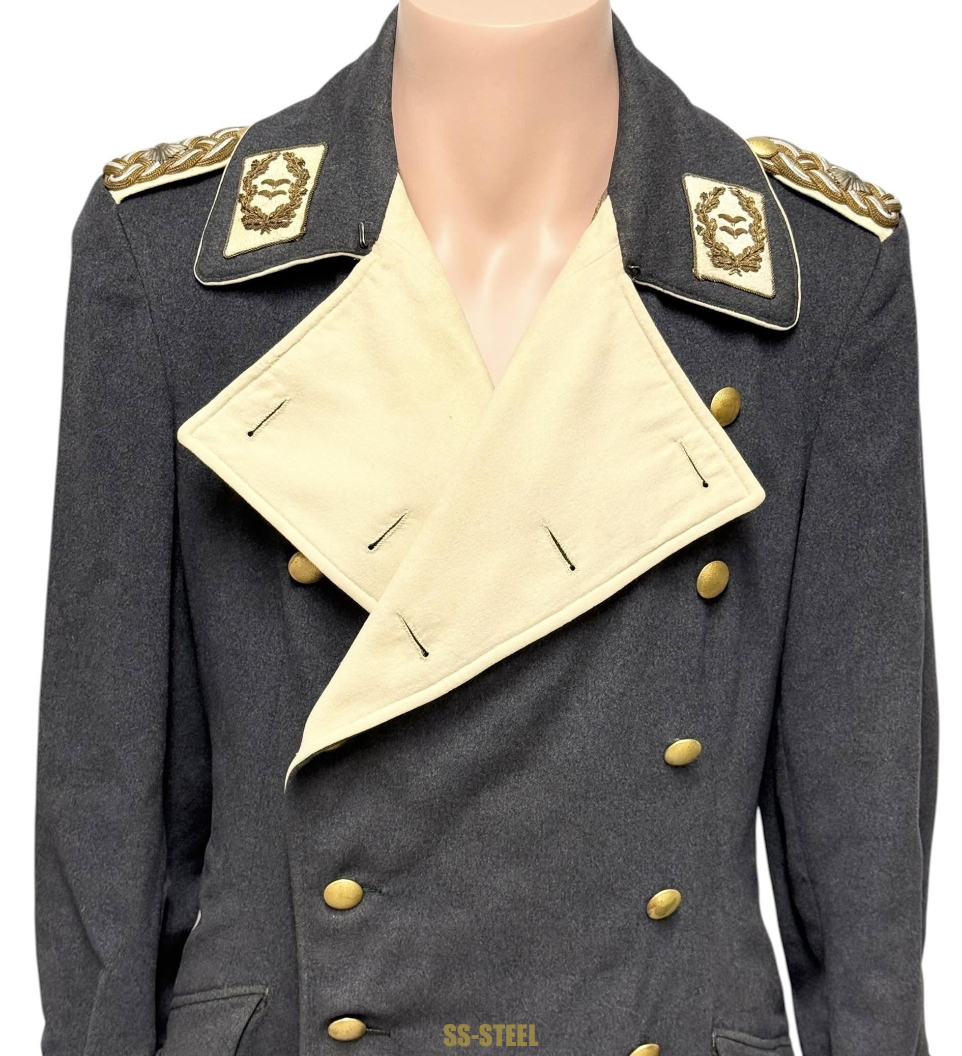 Fine Luftwaffe Generalmajor's Mantel - Image 4