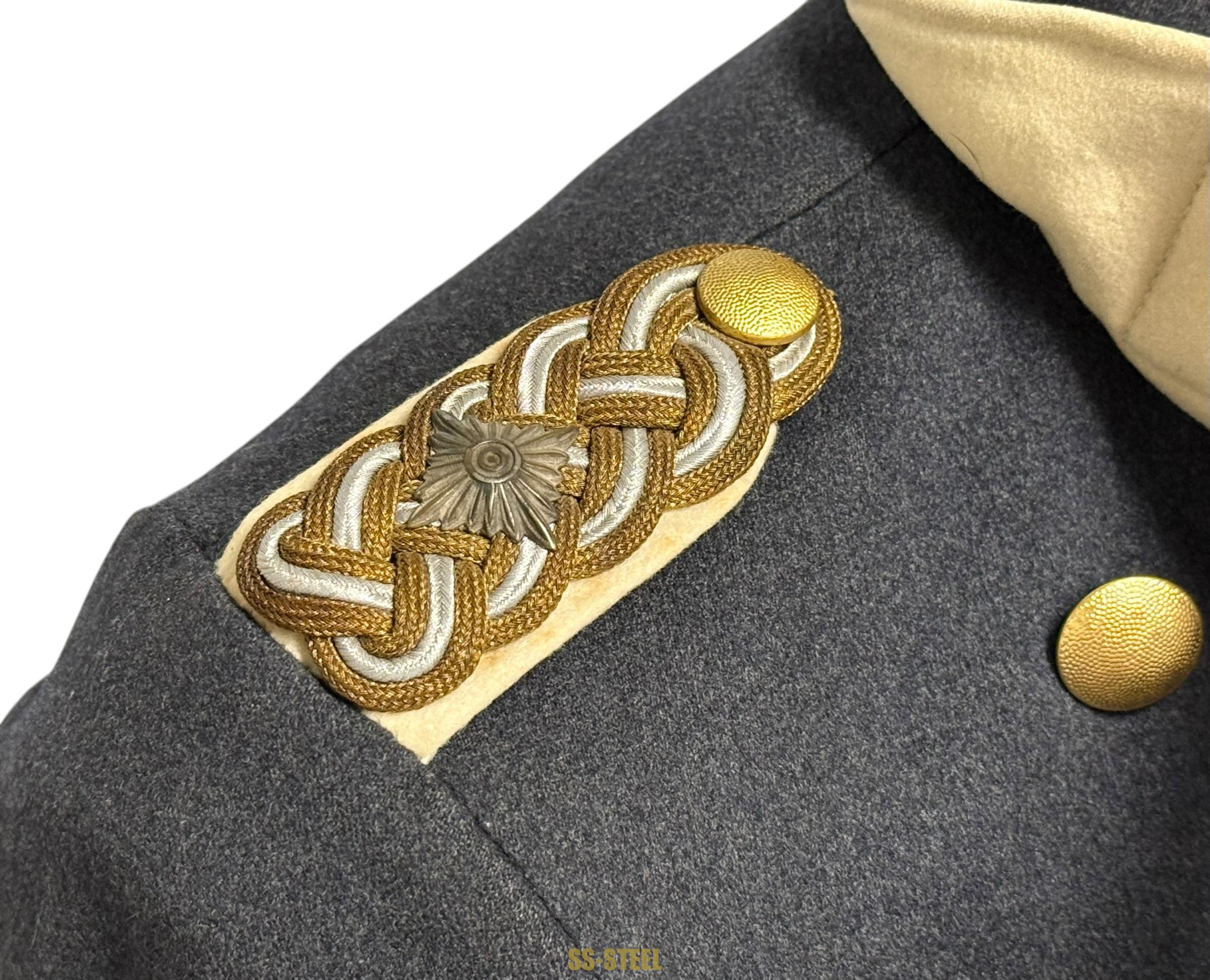Fine Luftwaffe Generalmajor's Mantel - Image 6