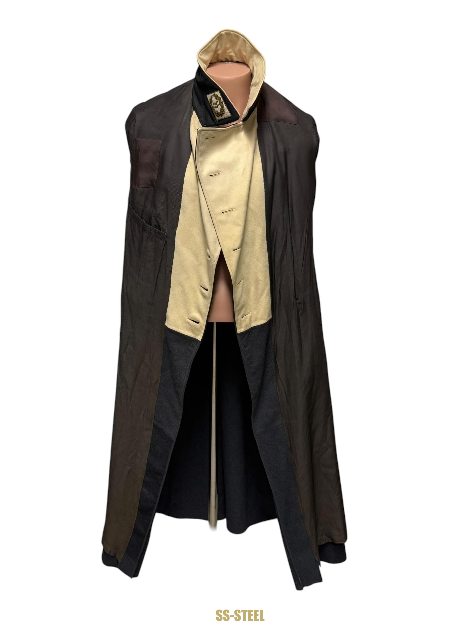 Fine Luftwaffe Generalmajor's Mantel - Image 17