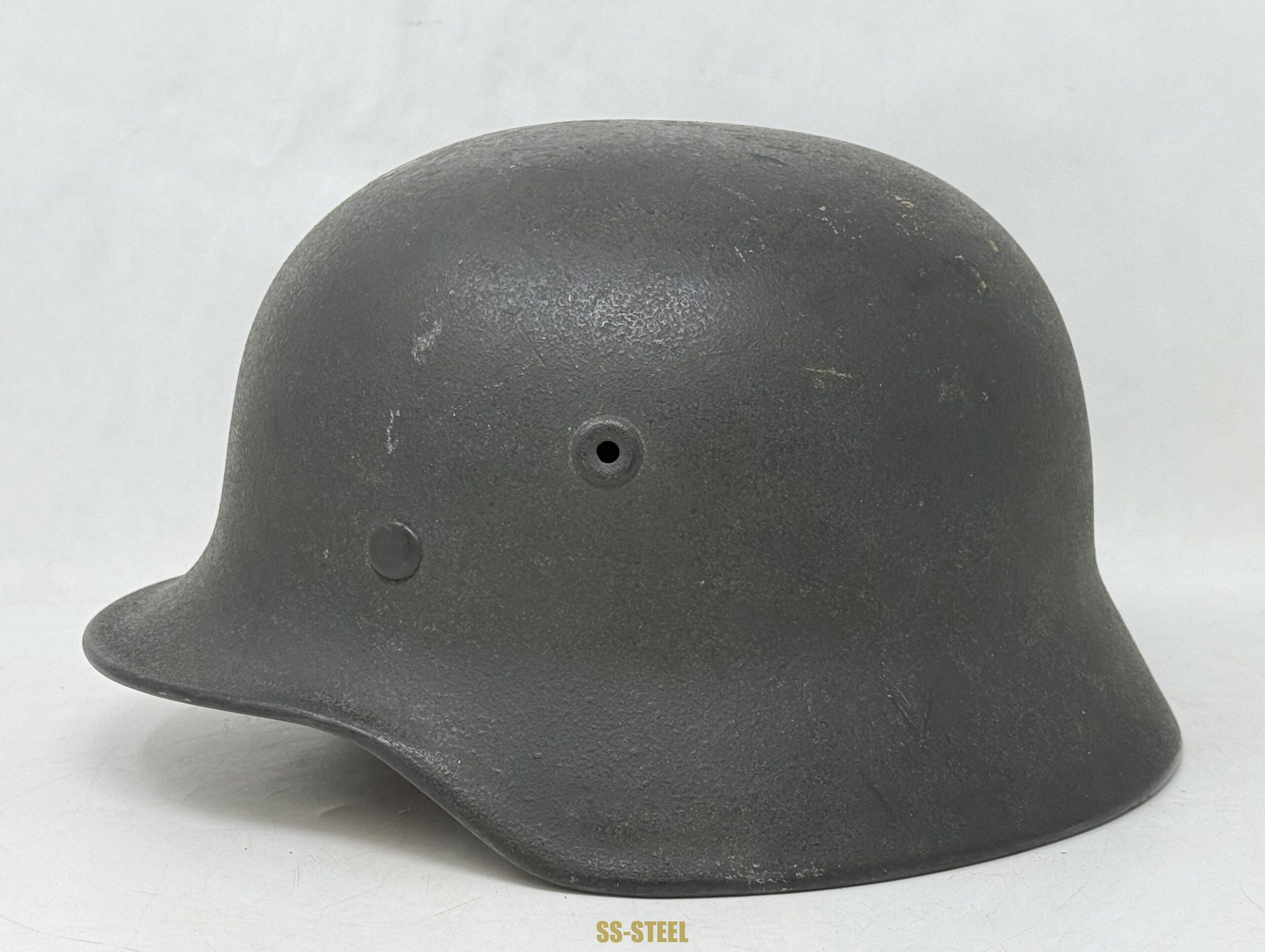 Quist M-40 Named SS Helmet