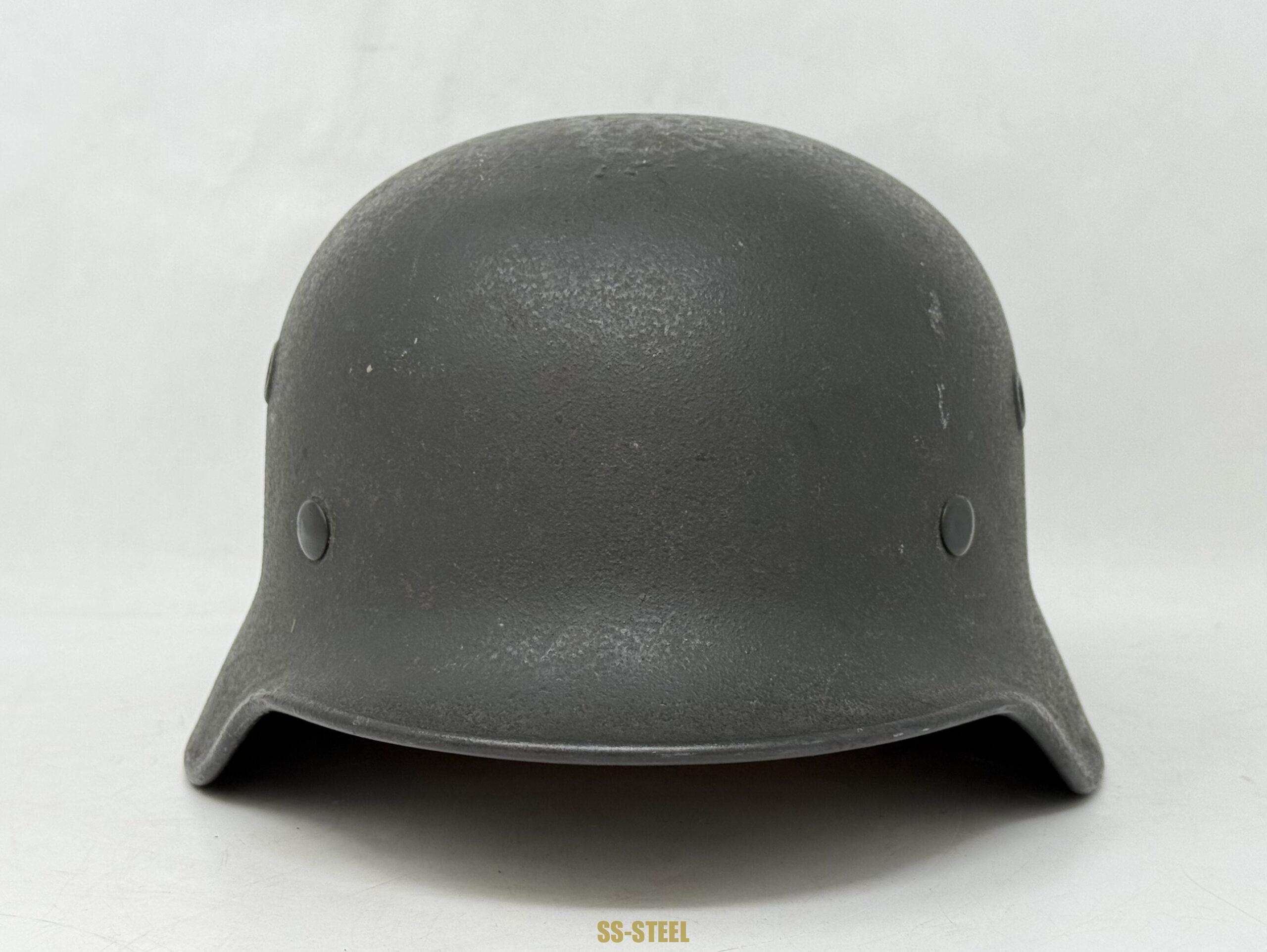 Quist M-40 Named SS Helmet - Image 4