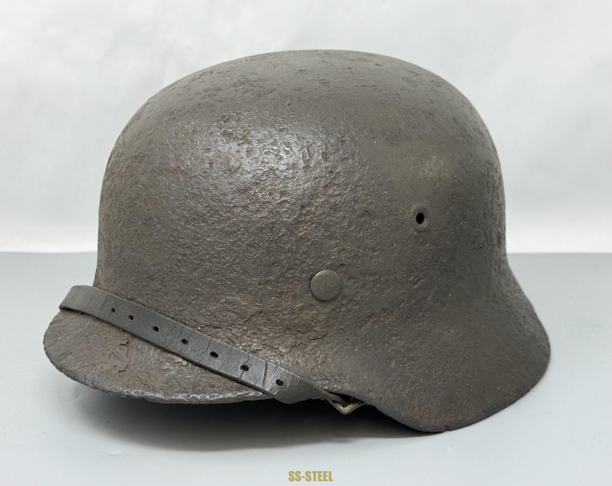 M40 Single Decal SS Helmet - Image 5