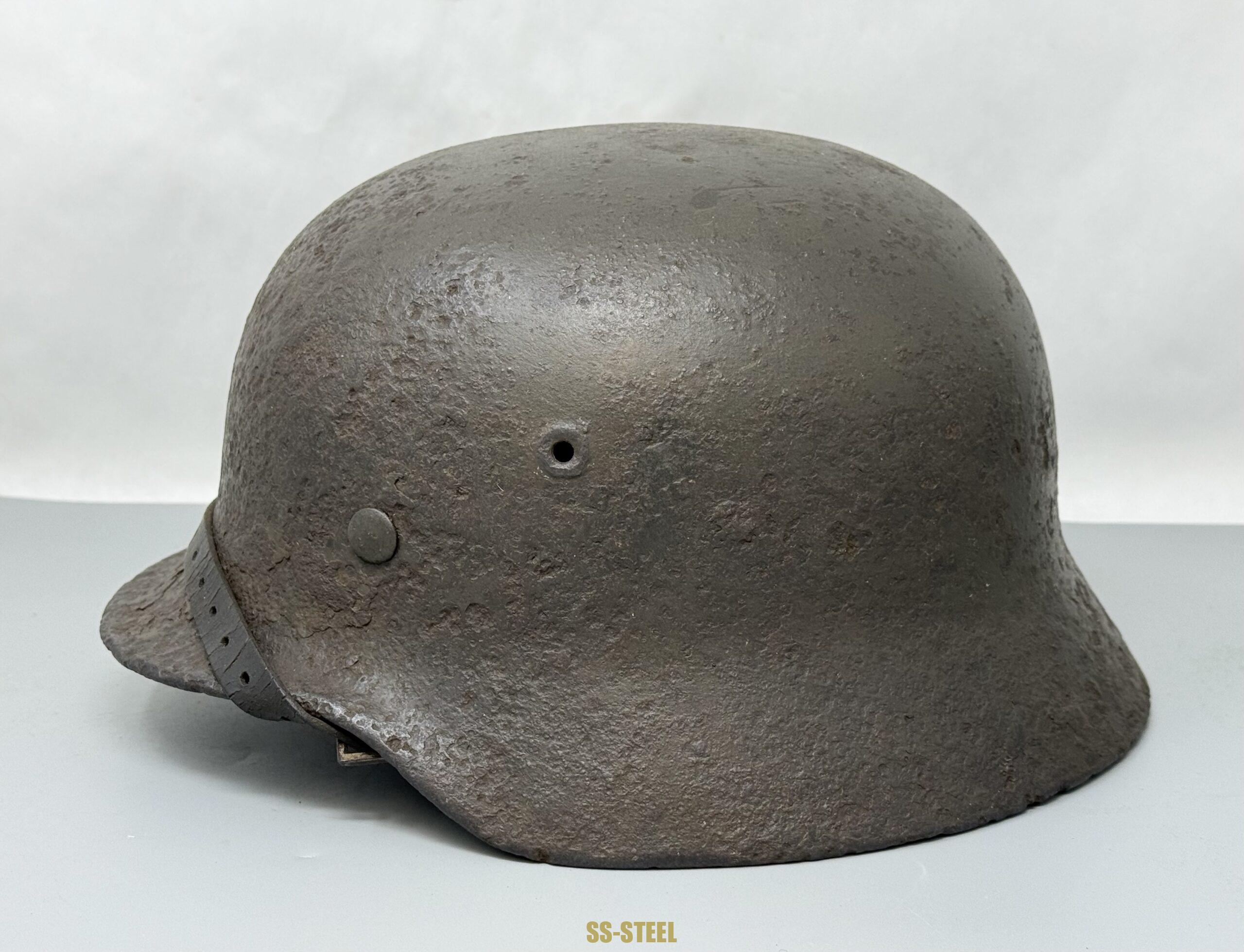 M40 Single Decal SS Helmet - Image 6