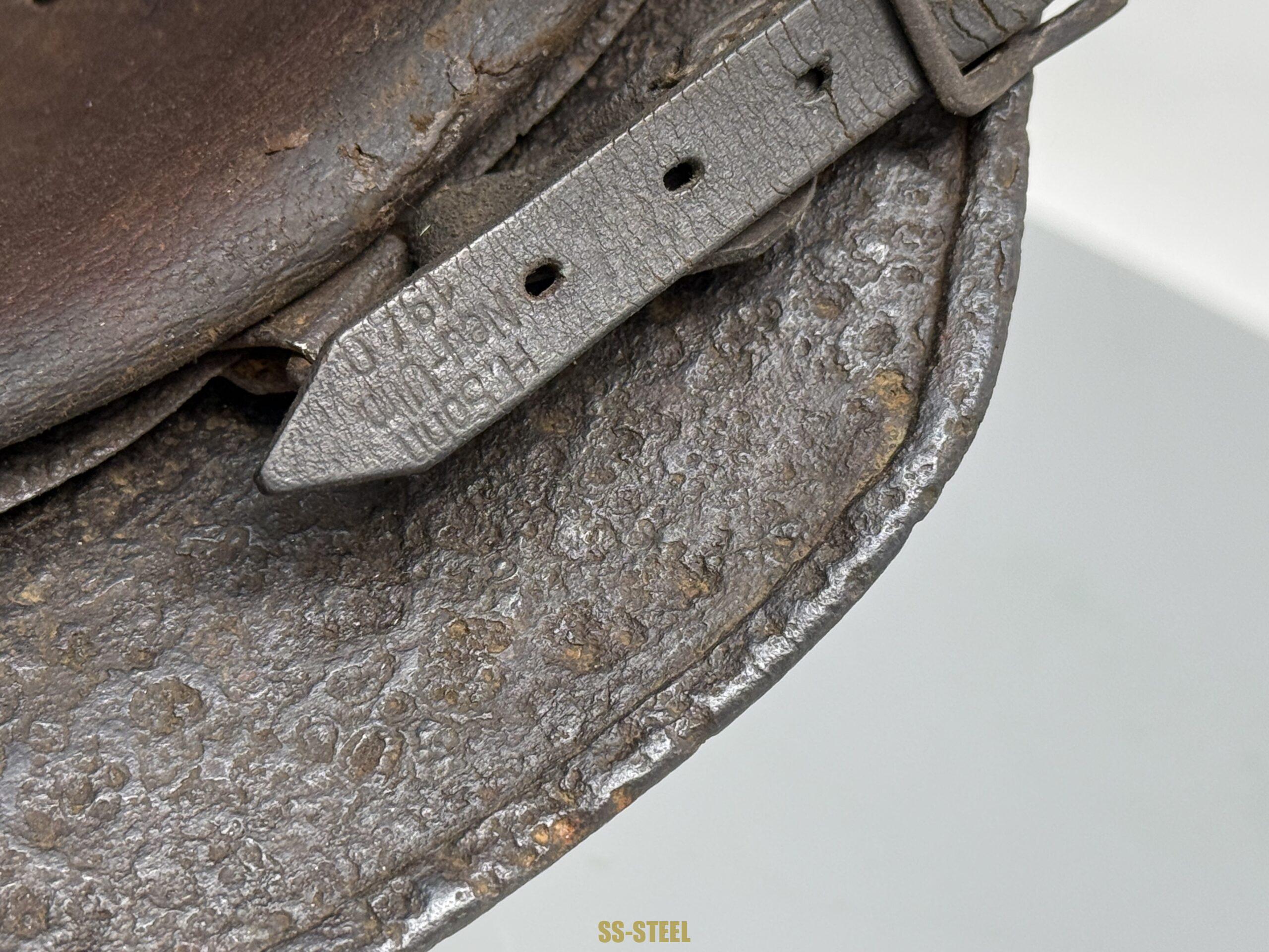 M40 Single Decal SS Helmet - Image 11