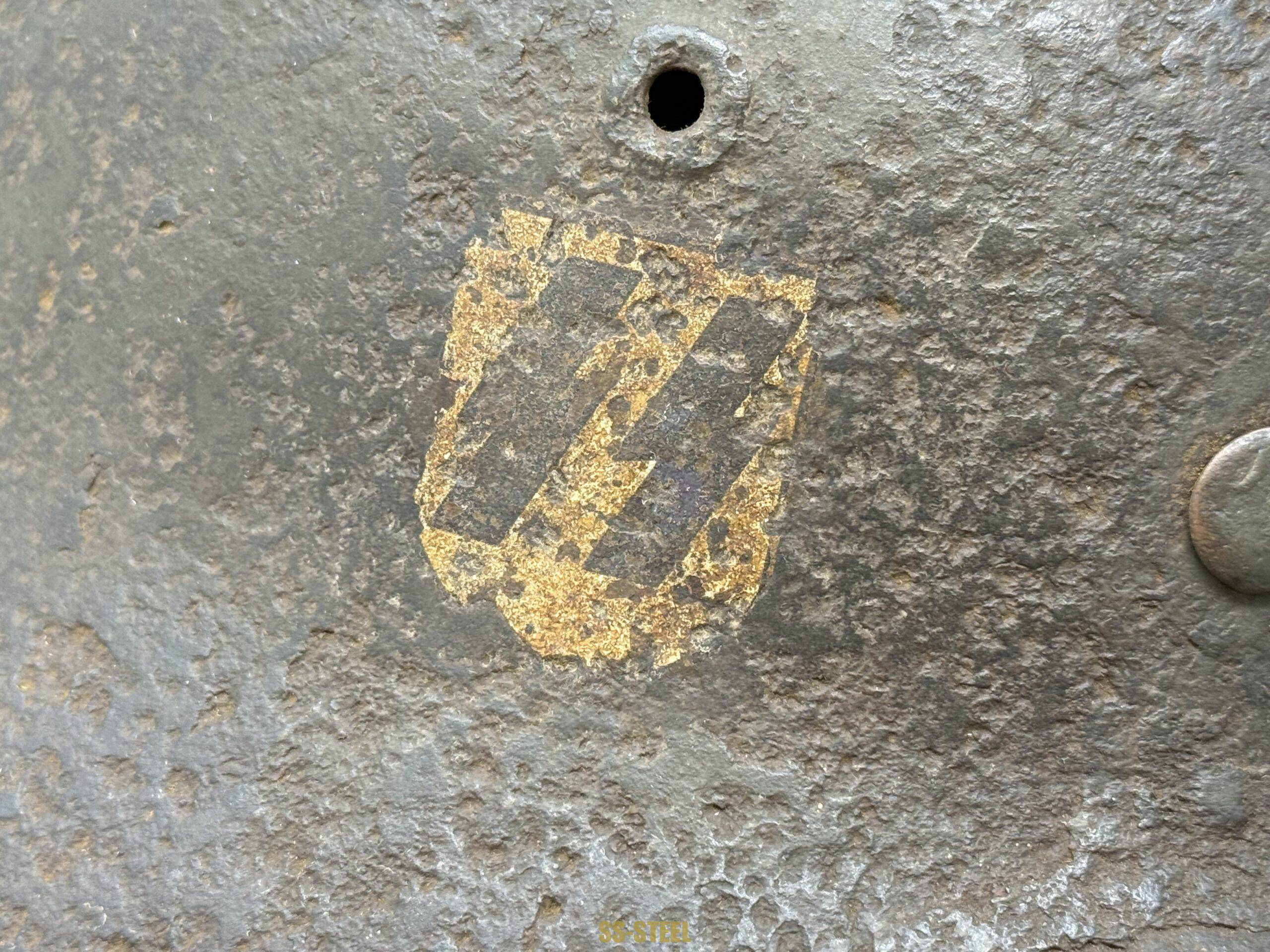 M40 Single Decal SS Helmet - Image 14