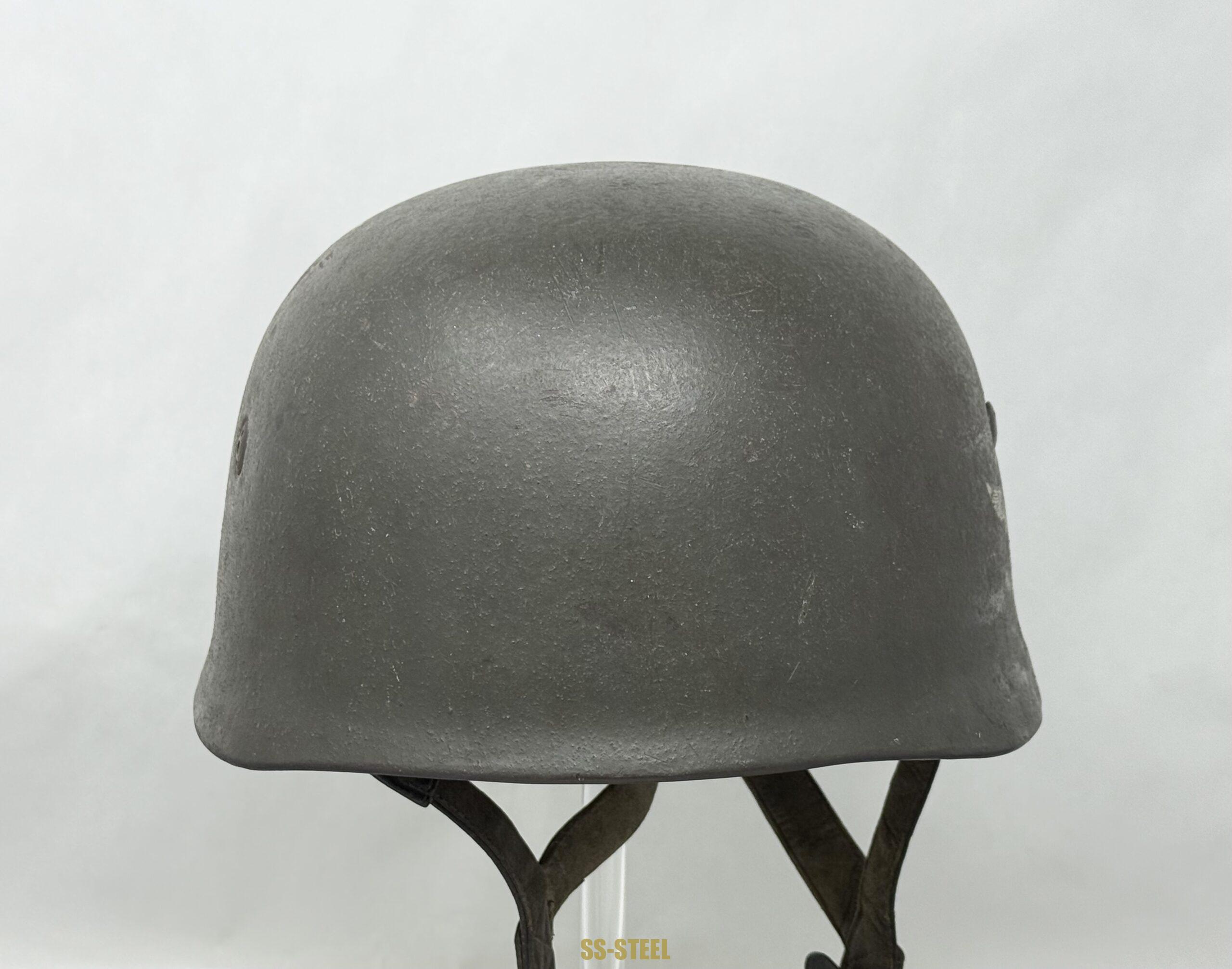 M38 Single Decal Paratrooper Helmet - Image 4