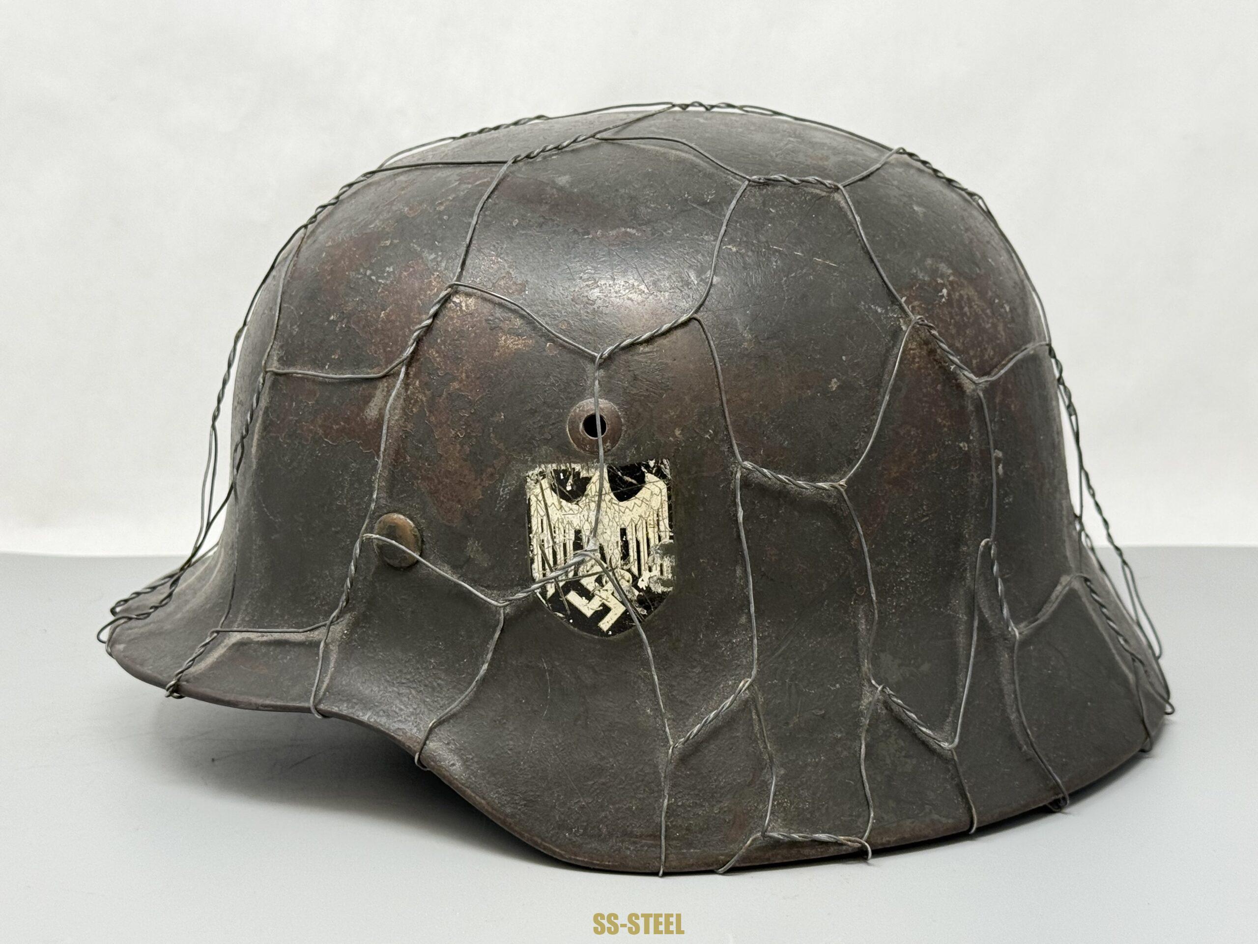 M35 Heer Chickenwire Helmet - Image 2