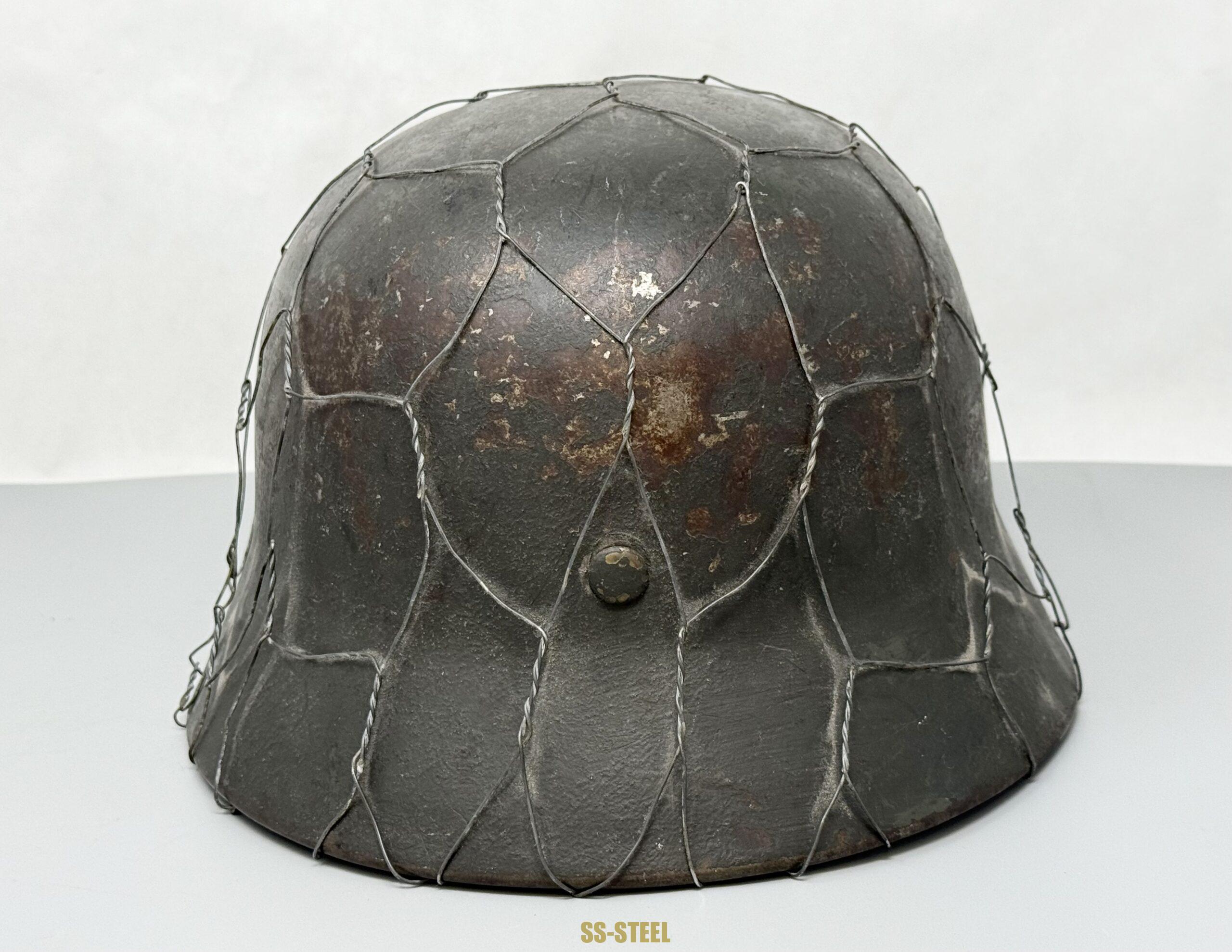 M35 Heer Chickenwire Helmet - Image 6