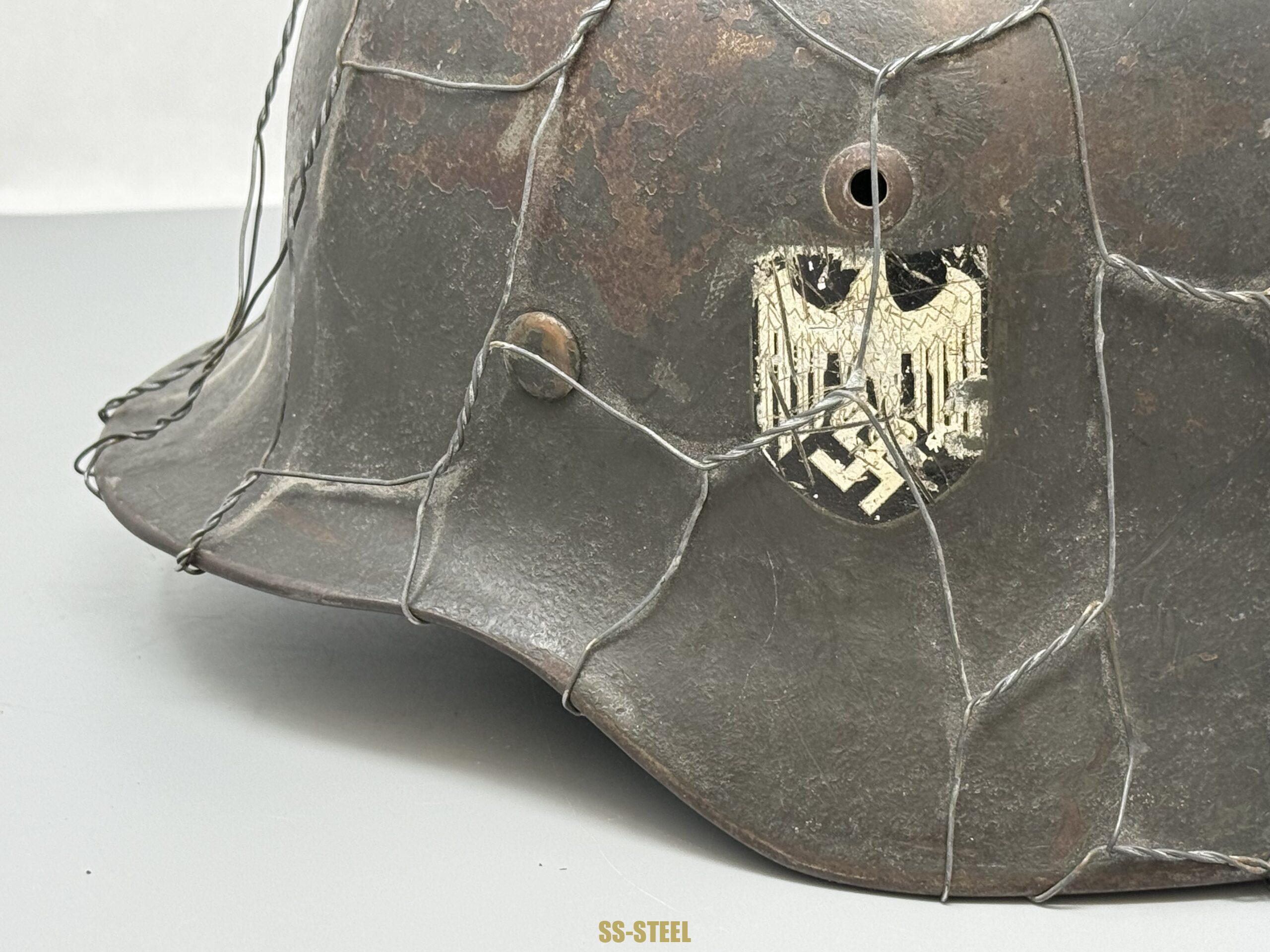 M35 Heer Chickenwire Helmet - Image 11
