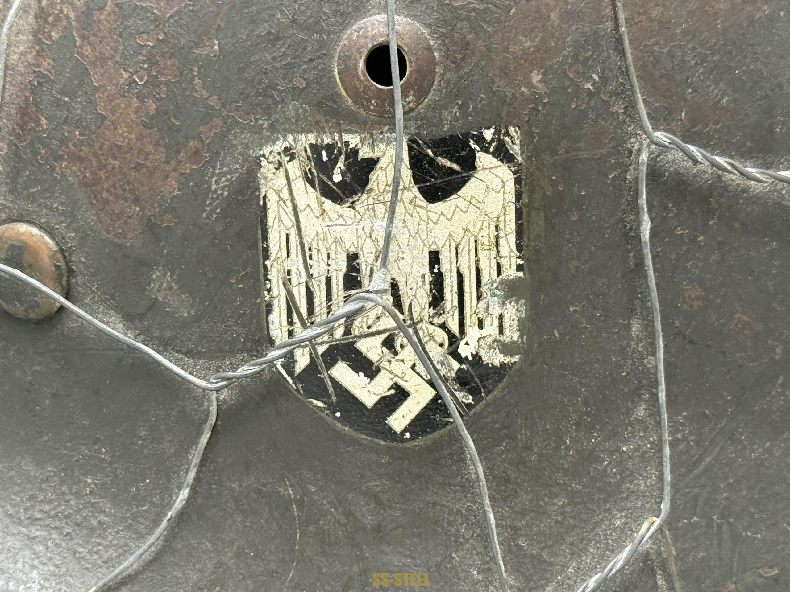 M35 Heer Chickenwire Helmet - Image 12