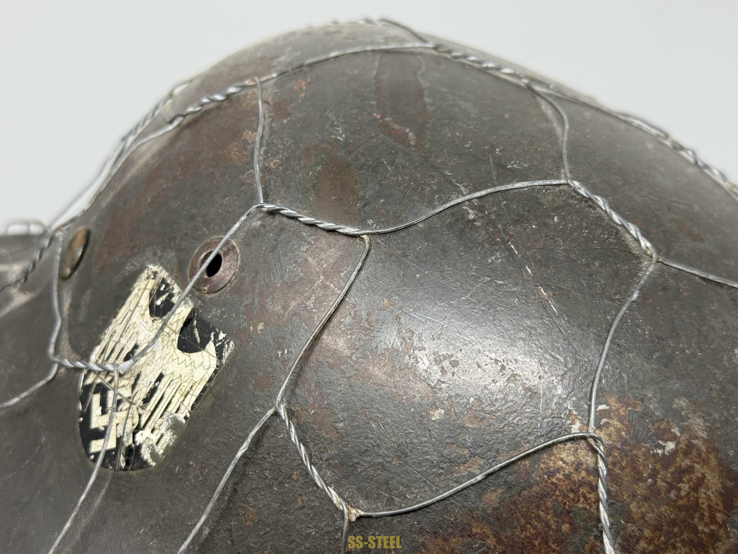 M35 Heer Chickenwire Helmet - Image 13