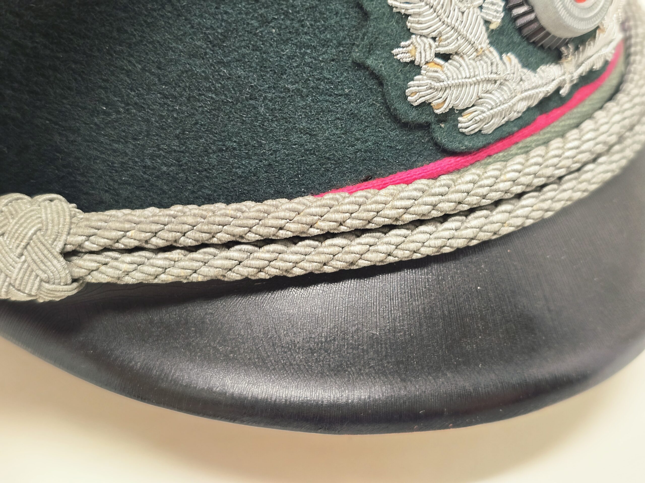 Heer Panzer Officer's Visor Cap - Image 11