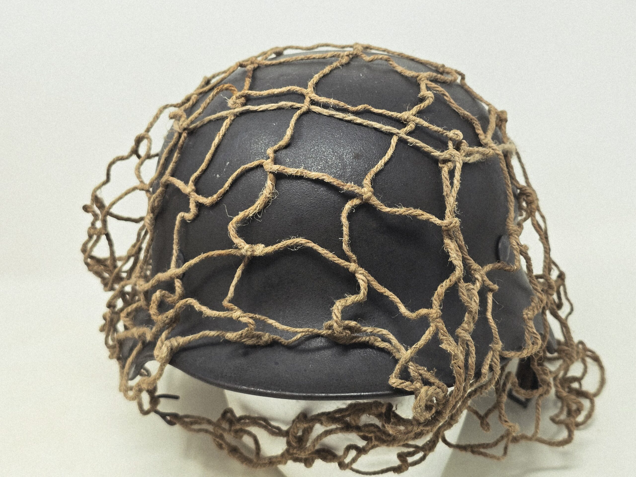 M40 Luftwaffe Helmet by EF, With Net - Image 5
