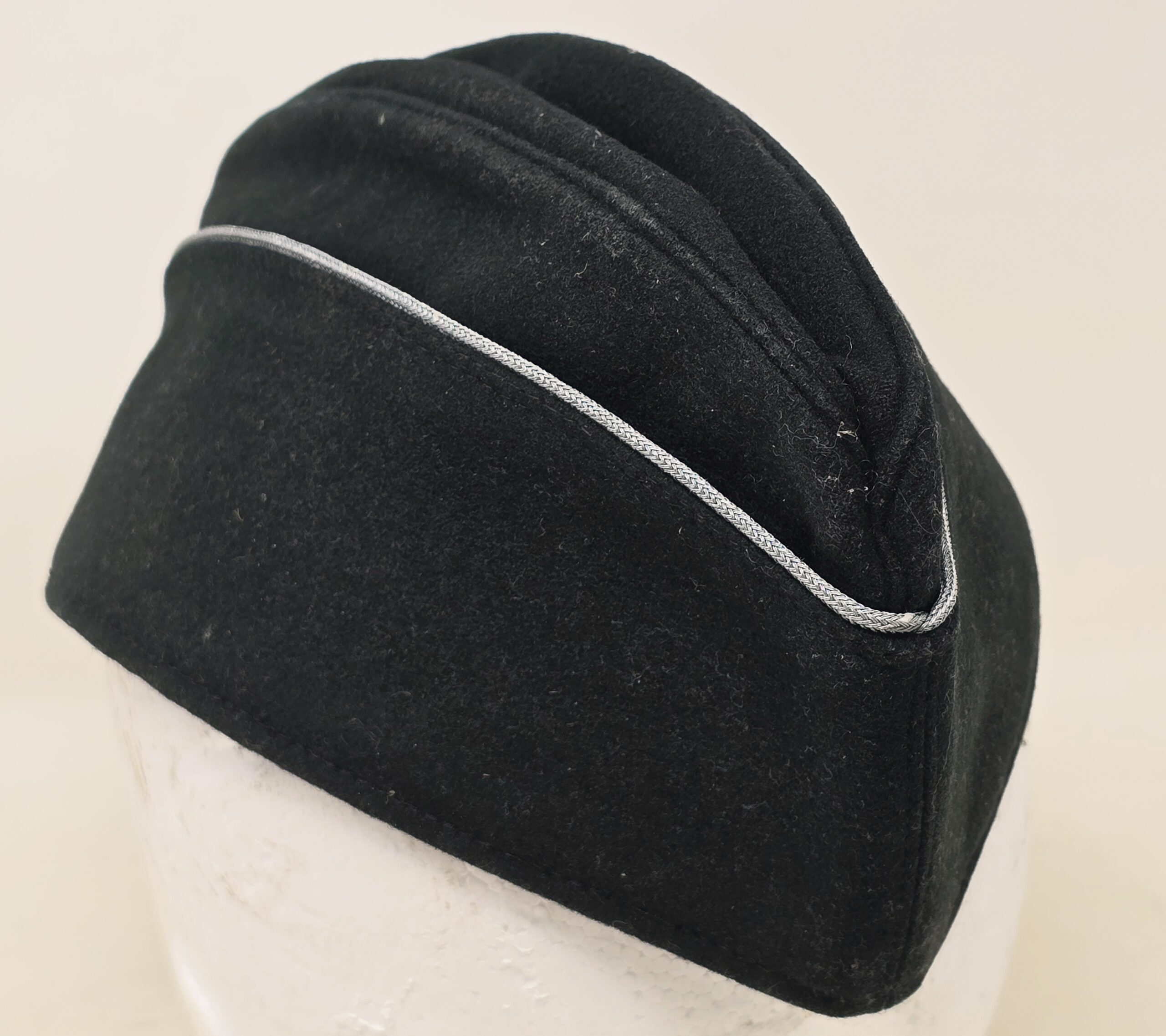 Killer Waffen-SS Panzer Officer's Schiffchen Cap - Image 11