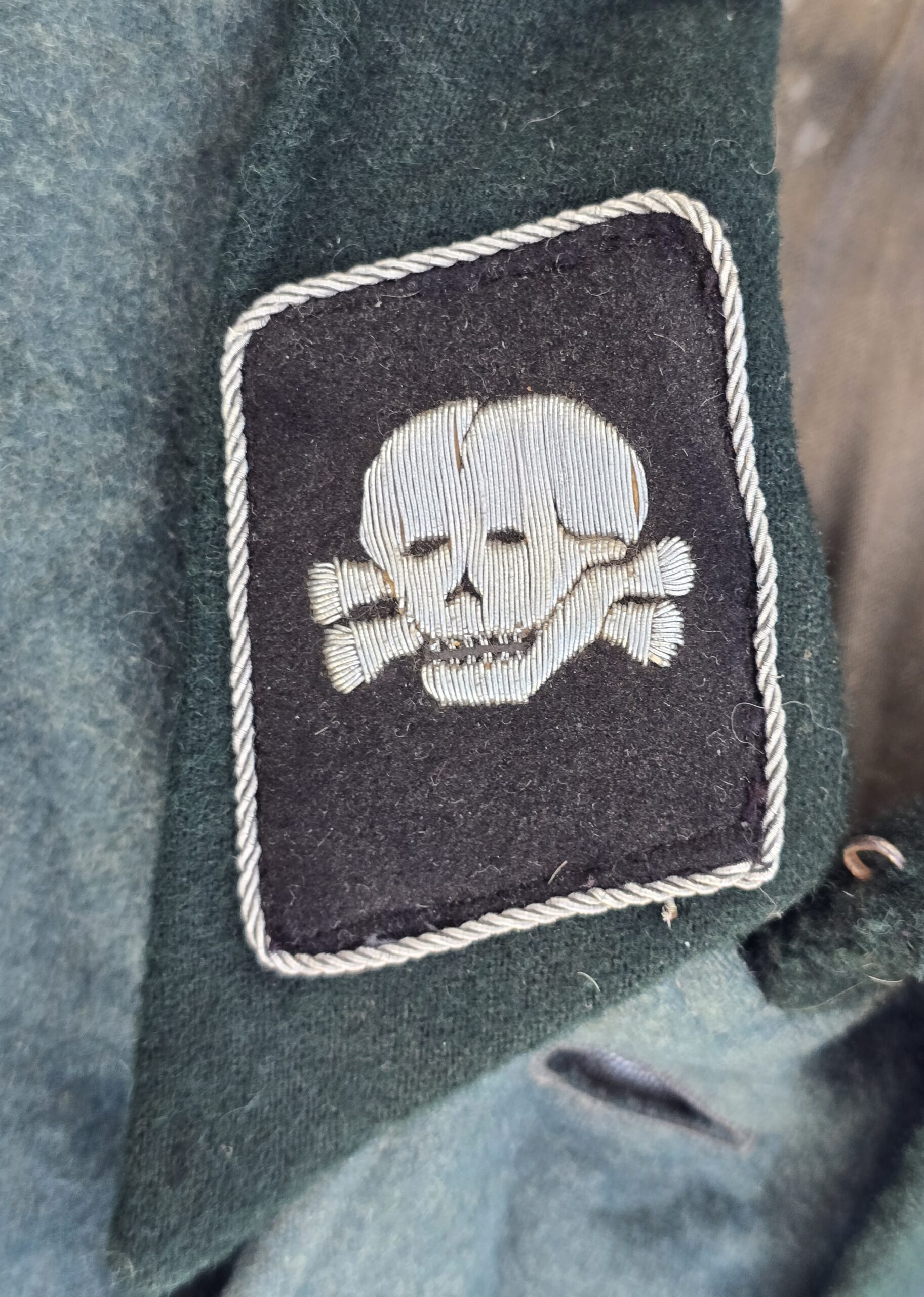 Killer Totenkopf Officer's Service Tunic - Image 8