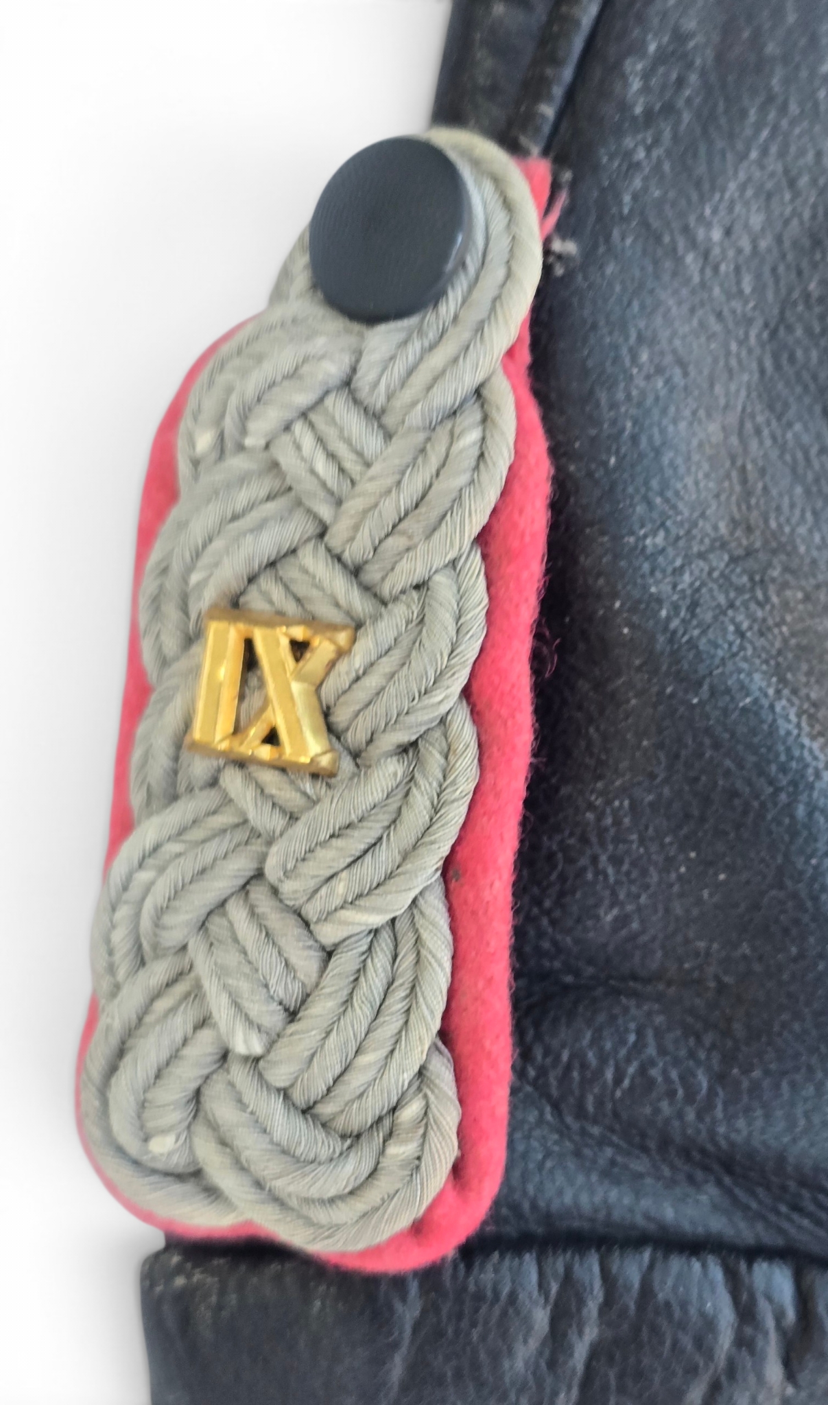Interesting Heer Leather Assault Wrap - Image 3