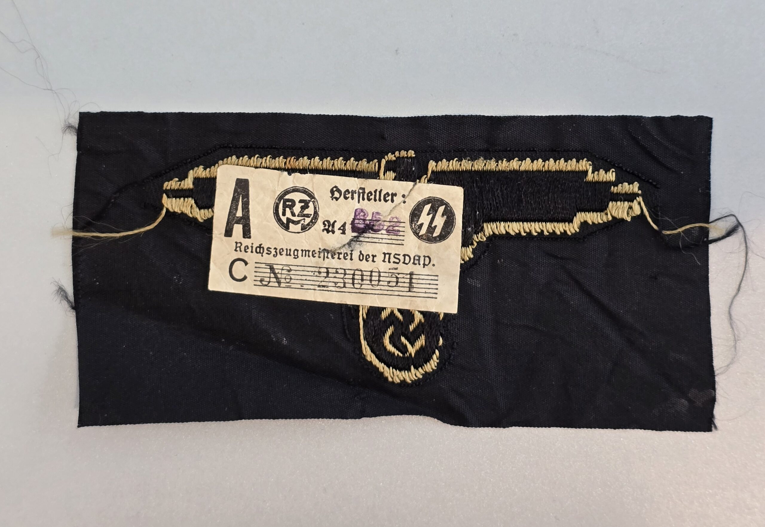 Mint Uninssued SS Tropical Sleeve Eagle. - Image 2