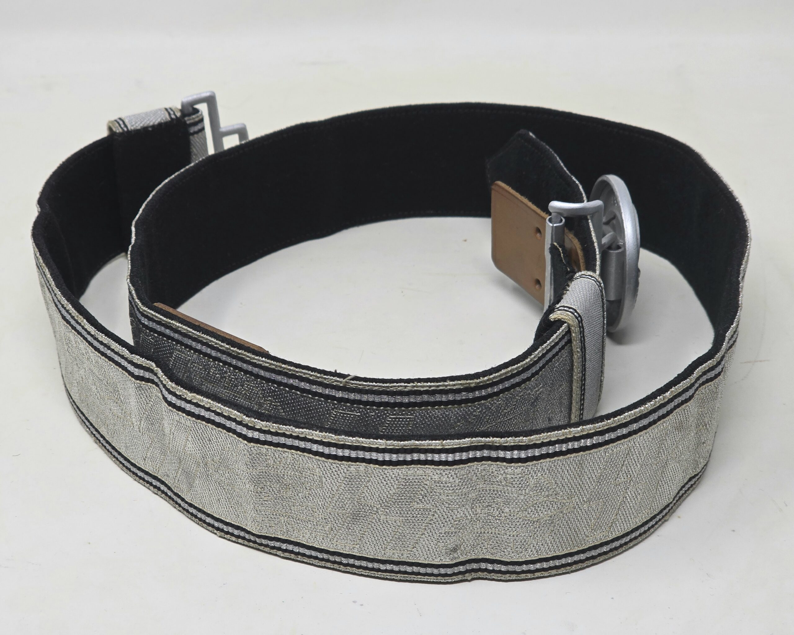Stunning Allgemeine-SS Officer's Formal / Parade Belt - Image 6