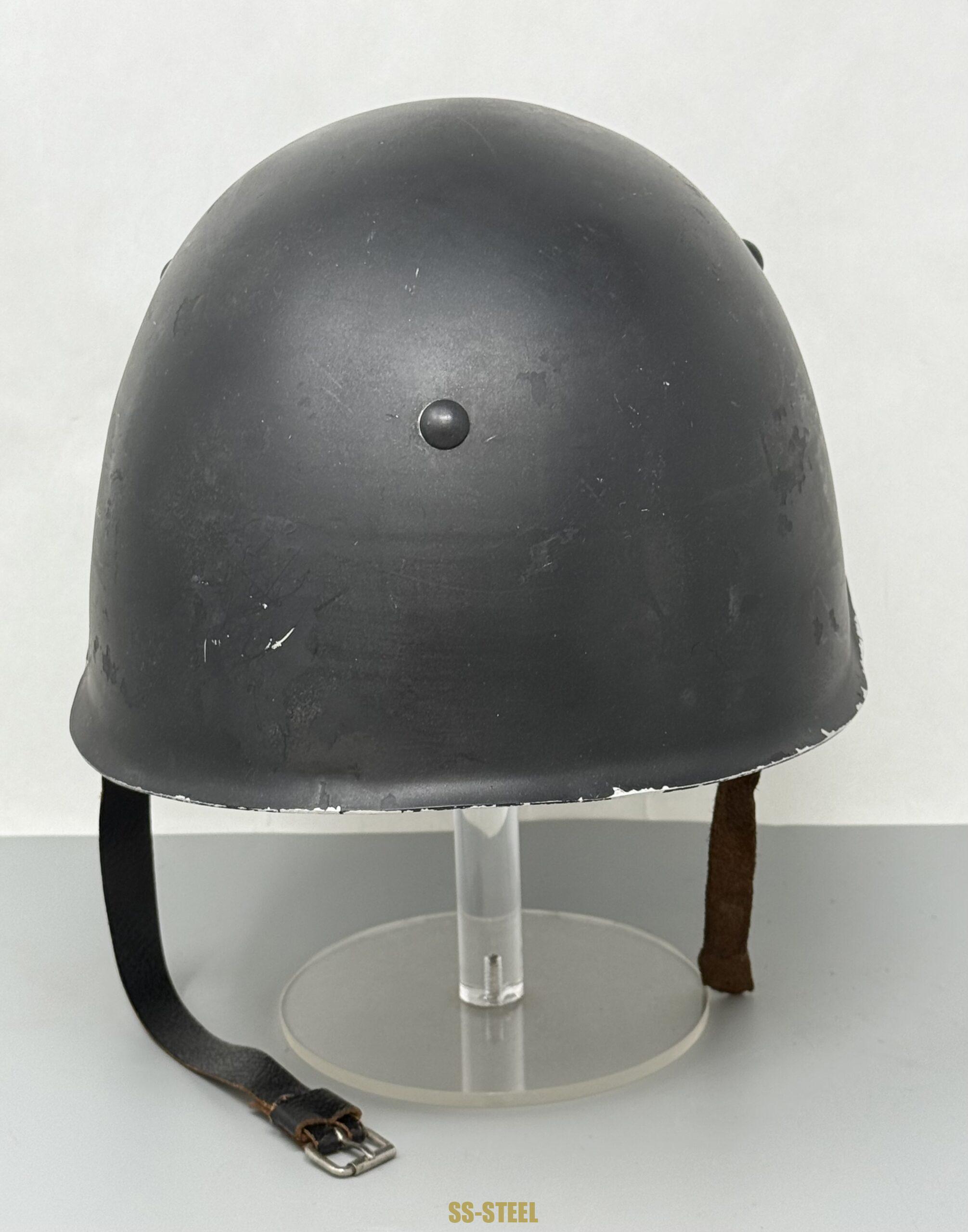 Italian M33 Fascist Parade Helmet NAMED - Image 7