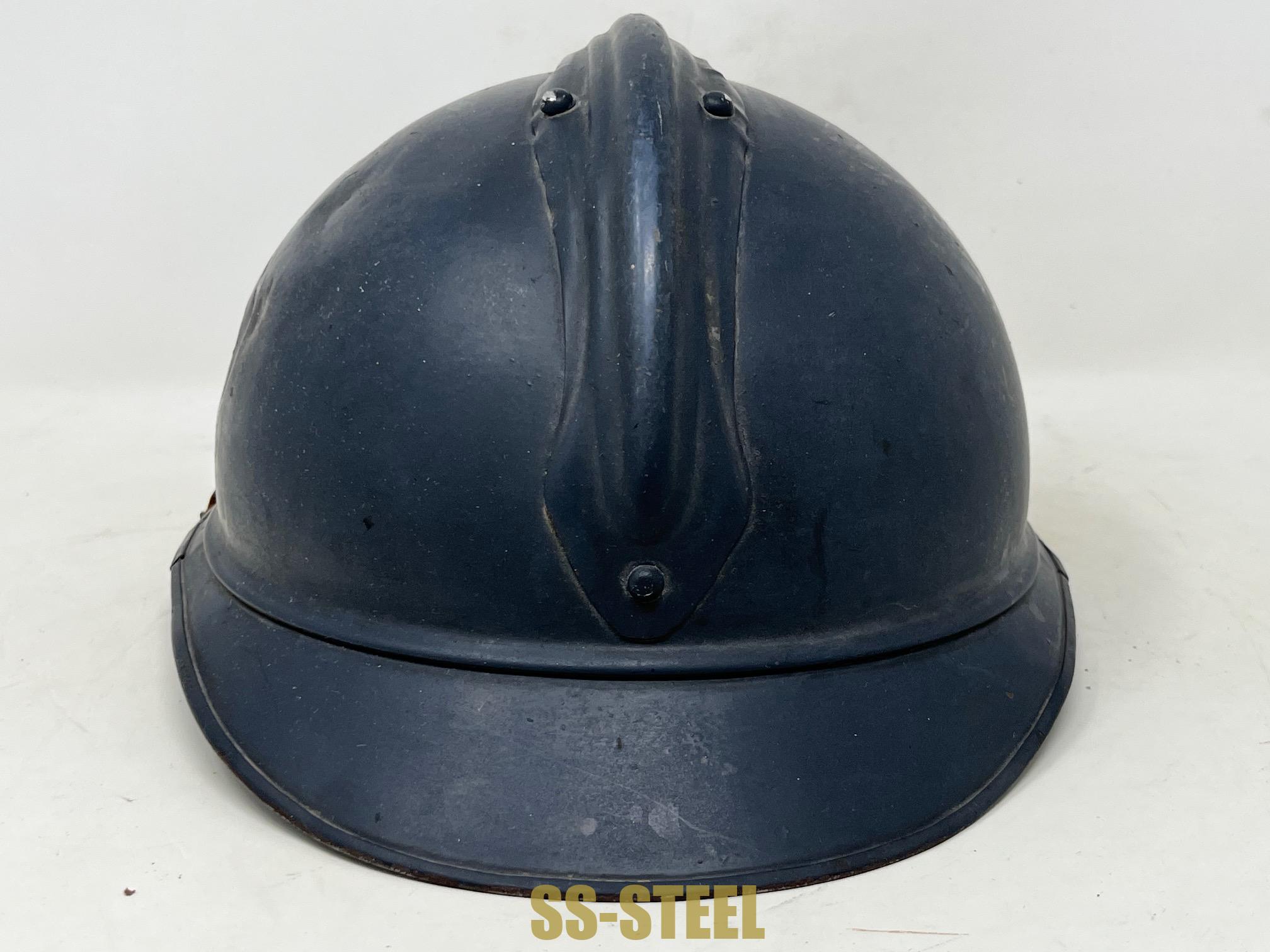 French Adrian Helmet for Artillery - Image 3