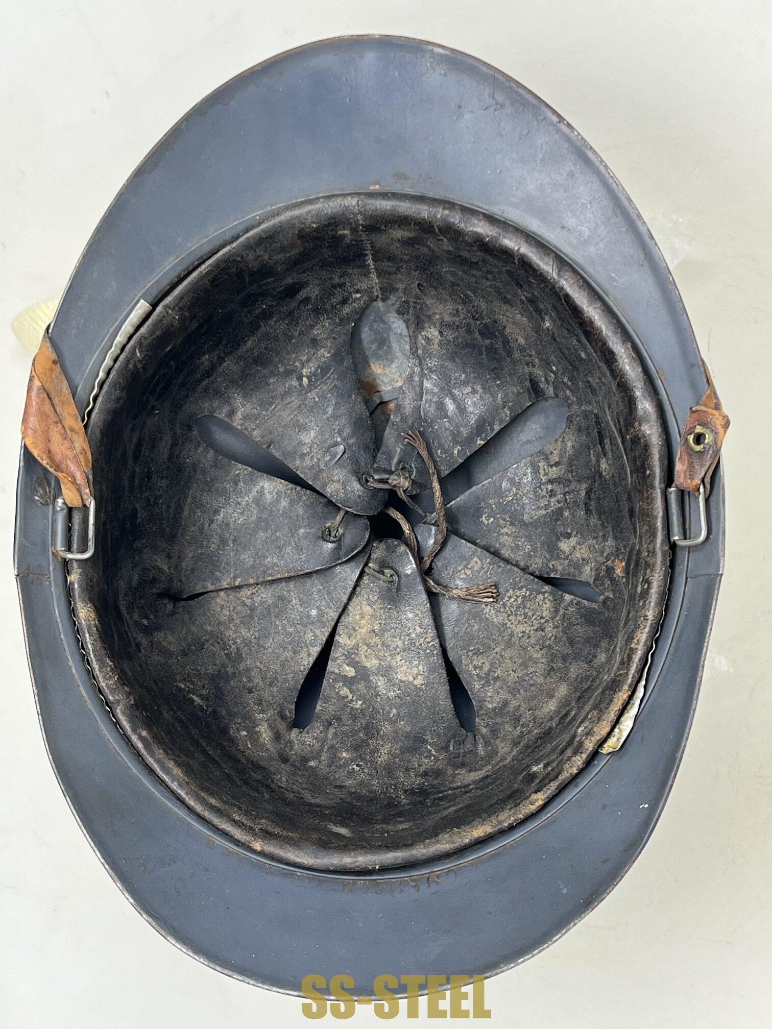 French Adrian Helmet for Artillery - Image 2