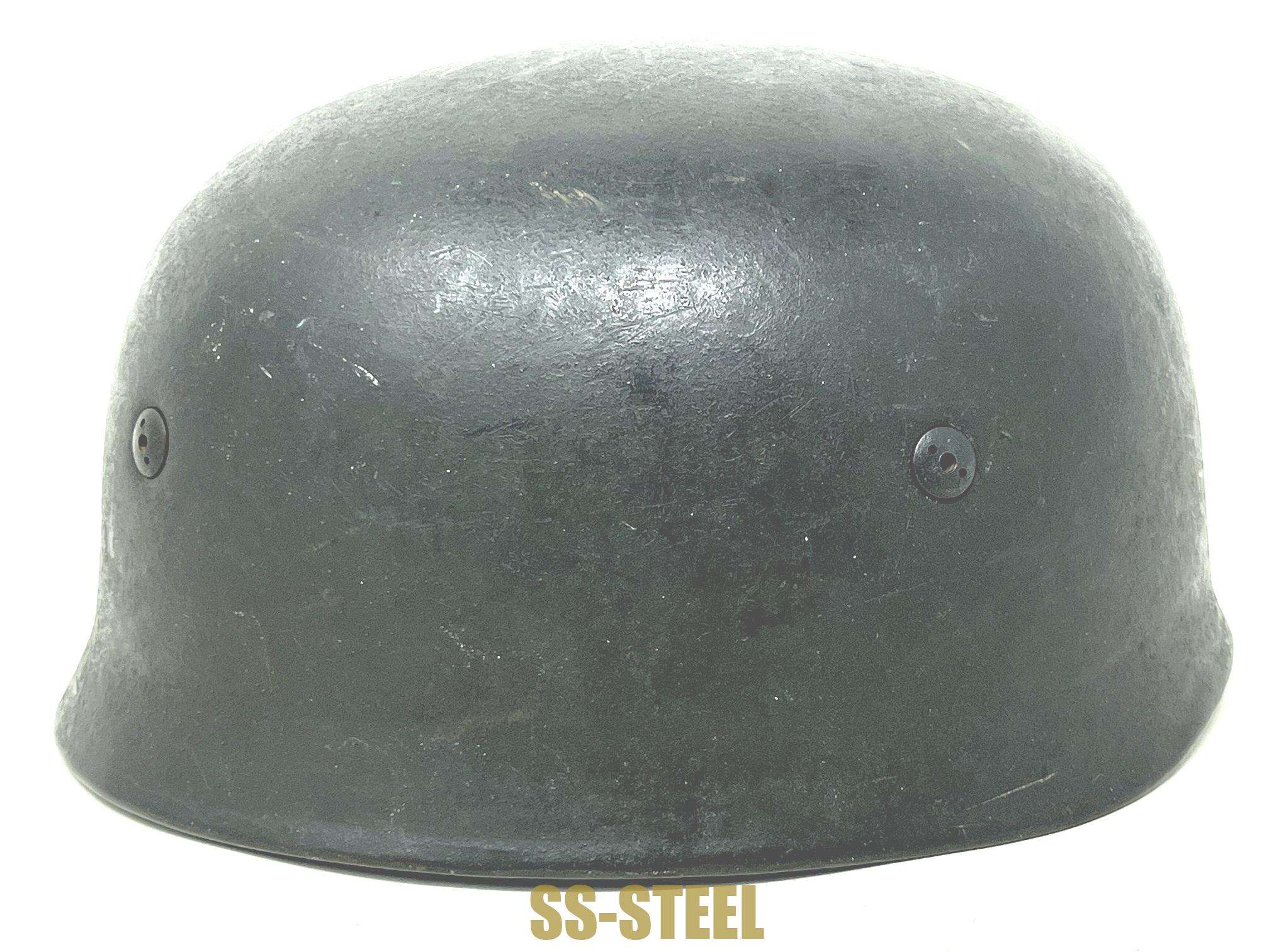 Incredible Condition, Early Spanner Single Decal FJ Helmet - Image 4