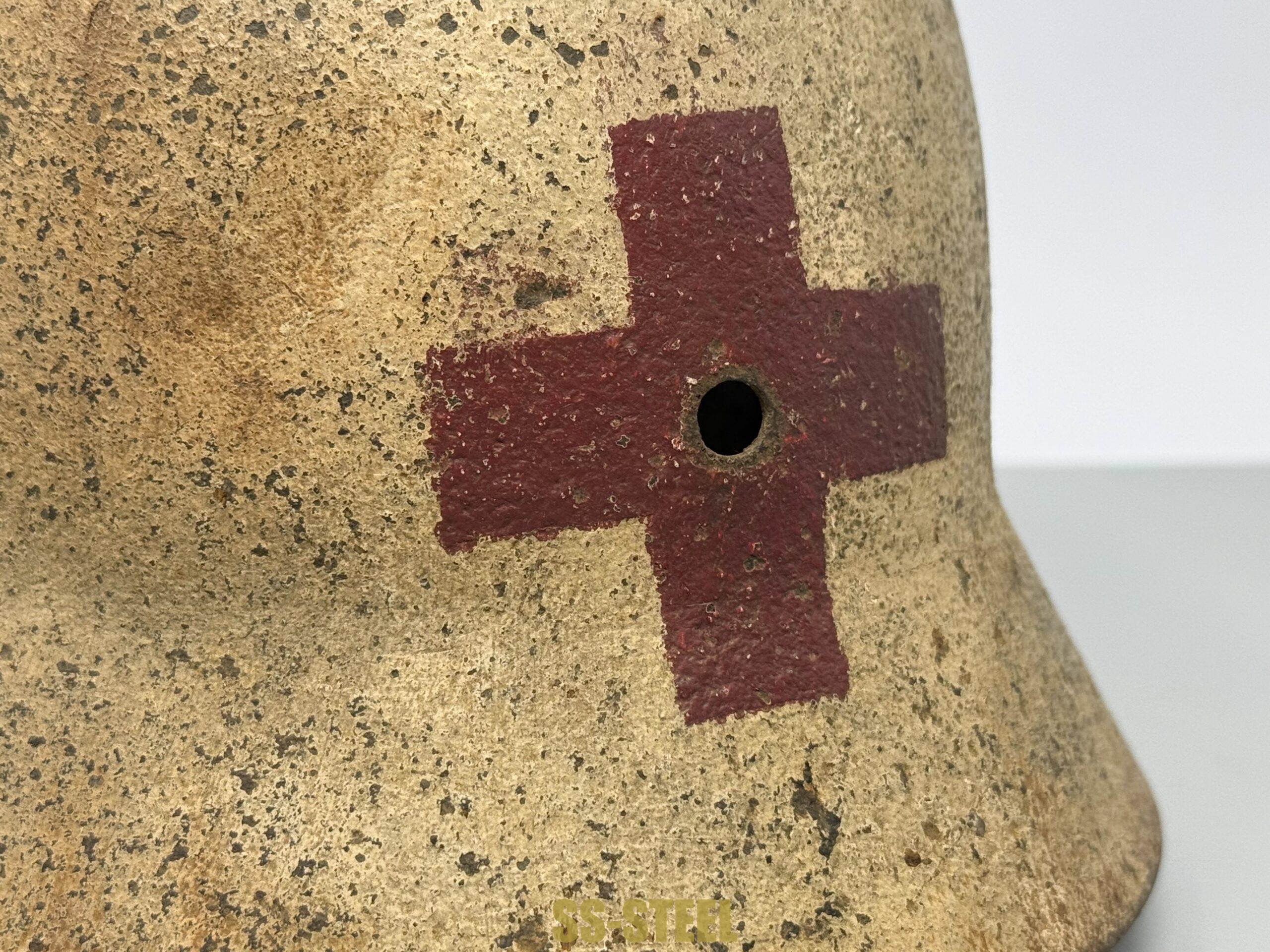 M40 Medic Helmet-BATTLE DAMAGE - Image 10