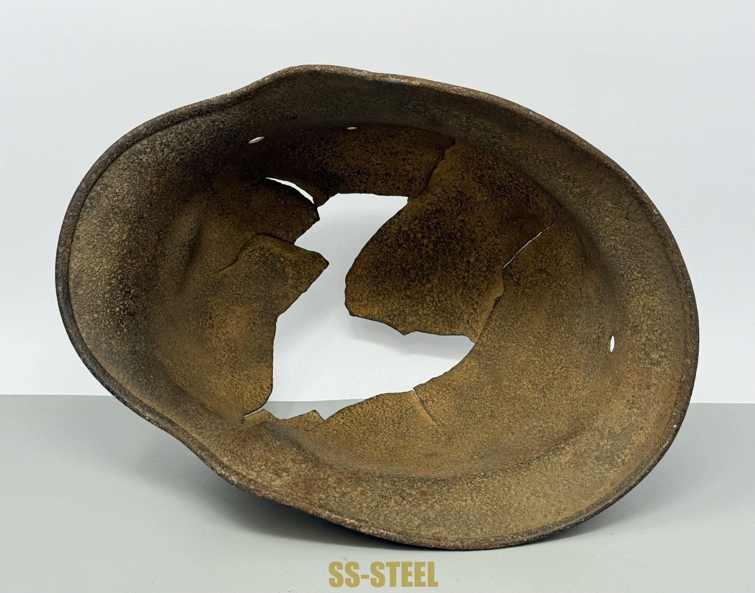 M40 Medic Helmet-BATTLE DAMAGE - Image 15