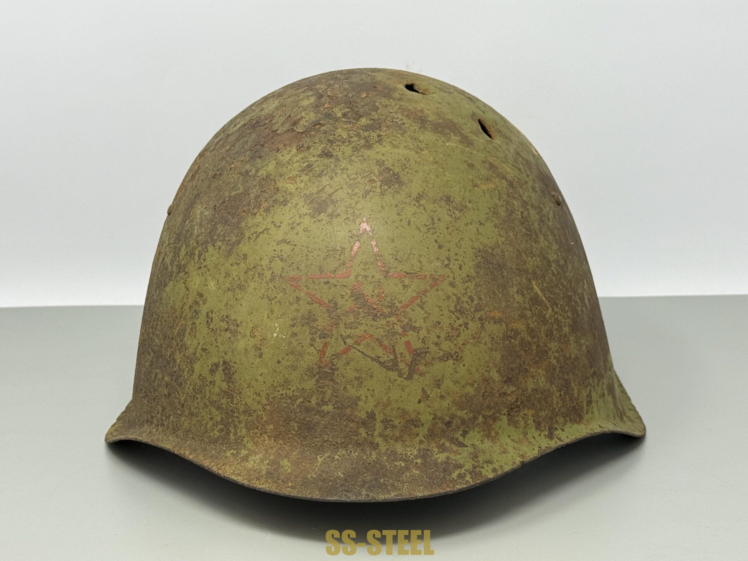SSH-39 Helmet and RUSSIAN Capture German Heer Buckle--Battle Damaged - Image 2