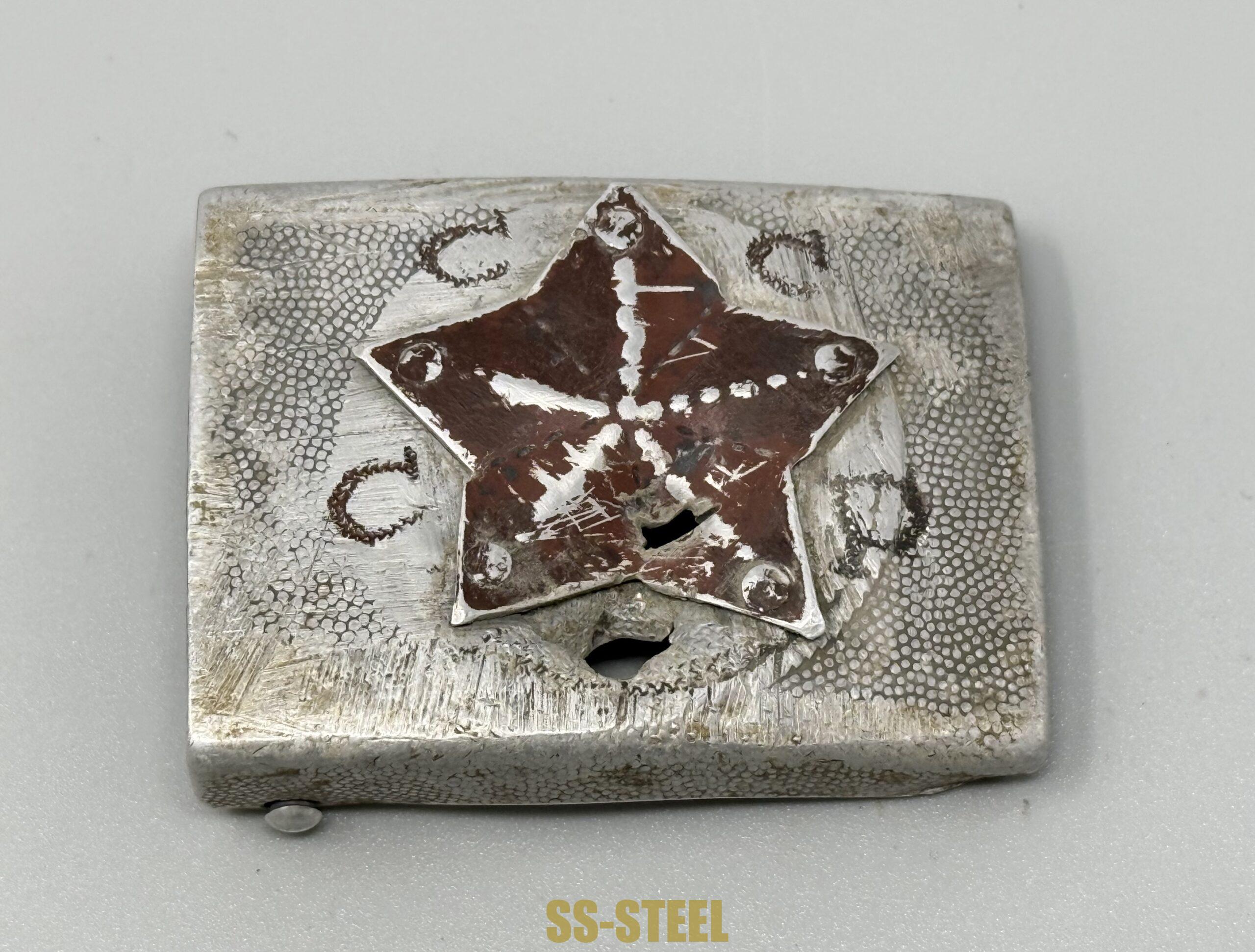 SSH-39 Helmet and RUSSIAN Capture German Heer Buckle--Battle Damaged - Image 25