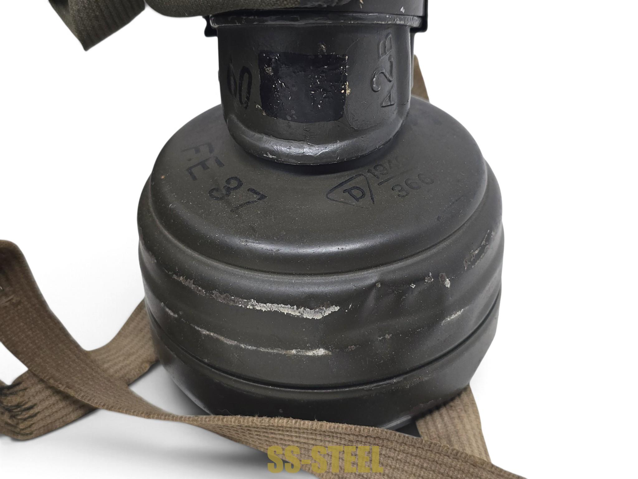 Service-Used Camo Gas Mask, Complete - Image 3