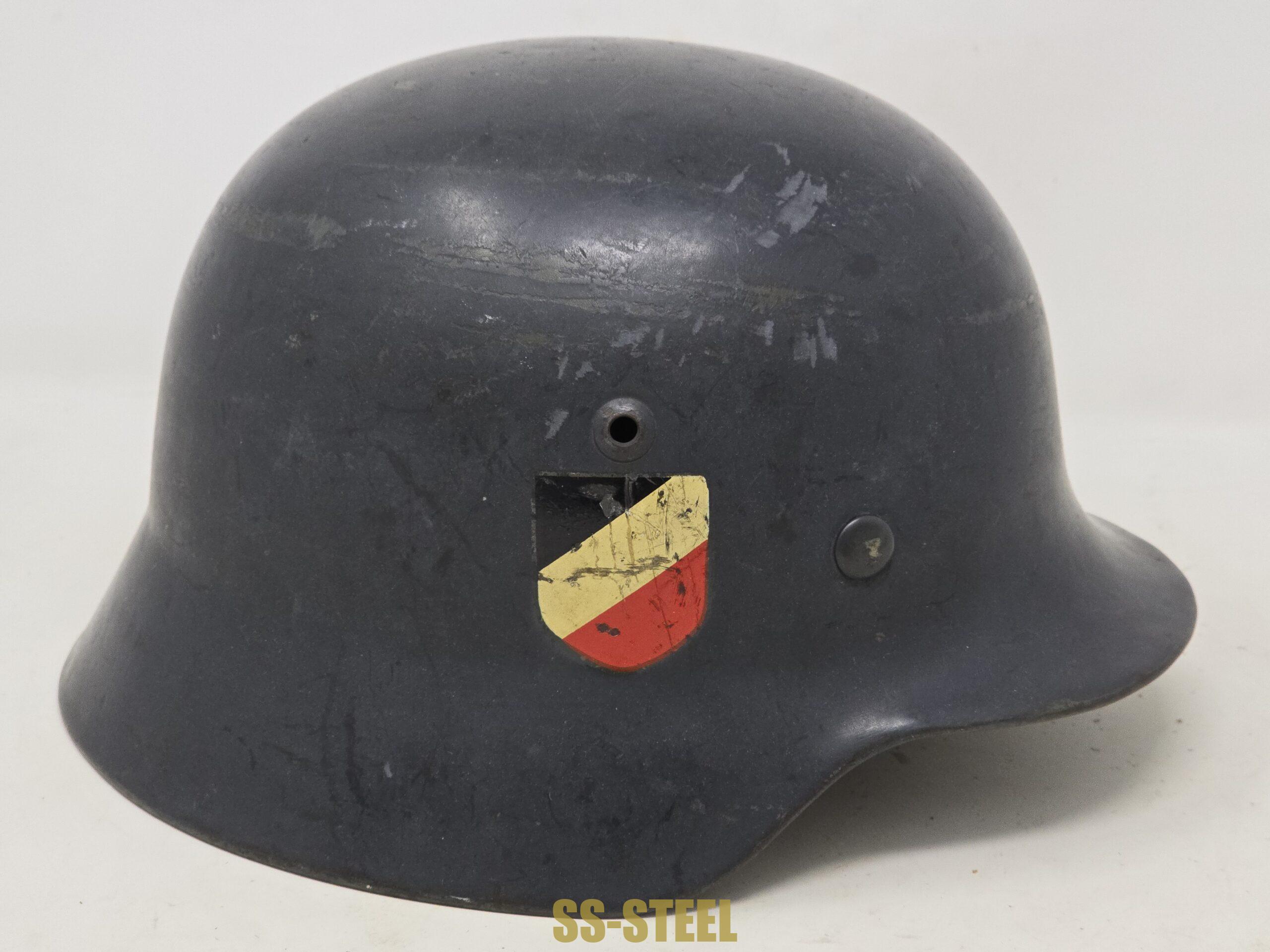 Sharp Luftwaffe M35 Double Decal Helmet, 1939 - Image 3