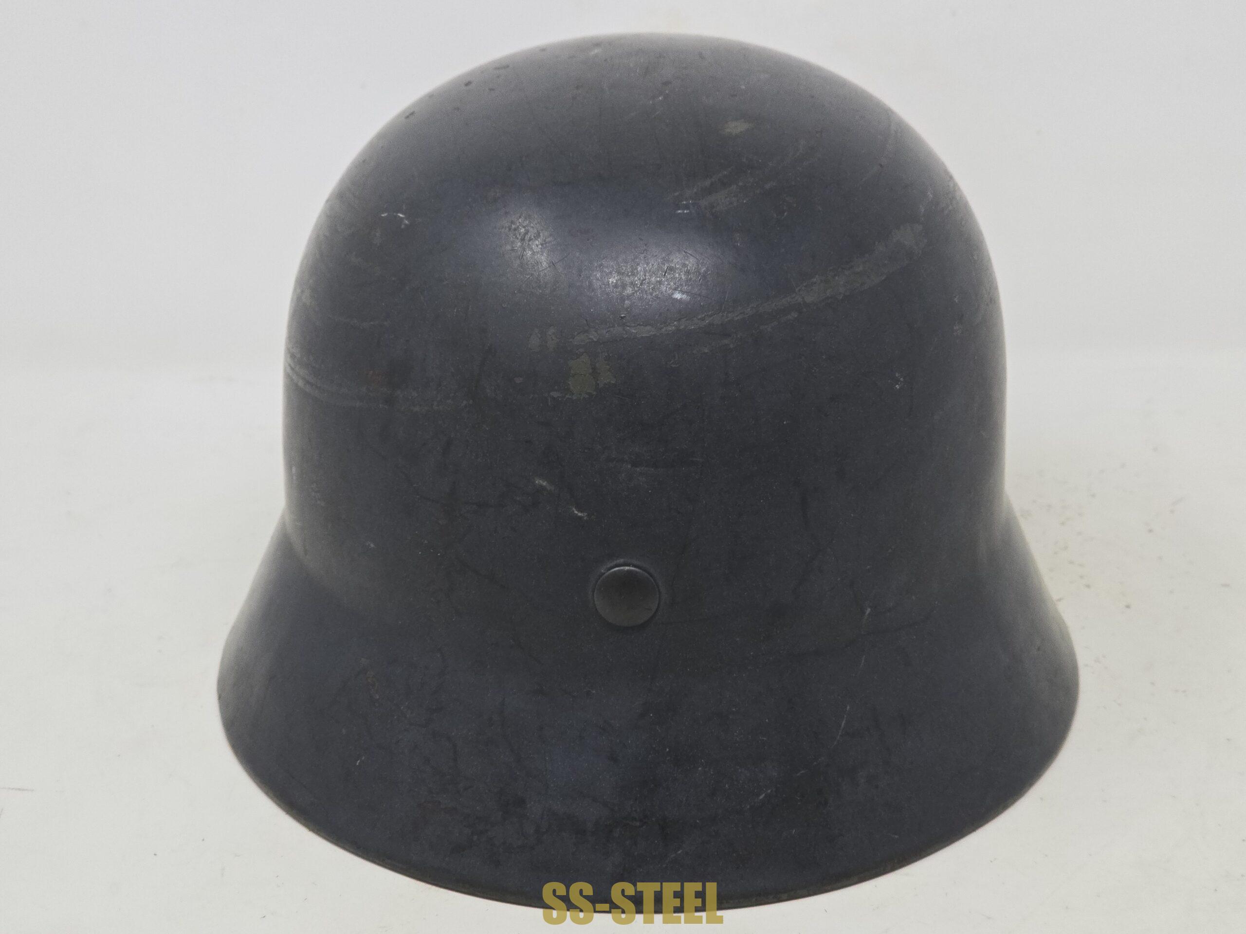 Sharp Luftwaffe M35 Double Decal Helmet, 1939 - Image 7