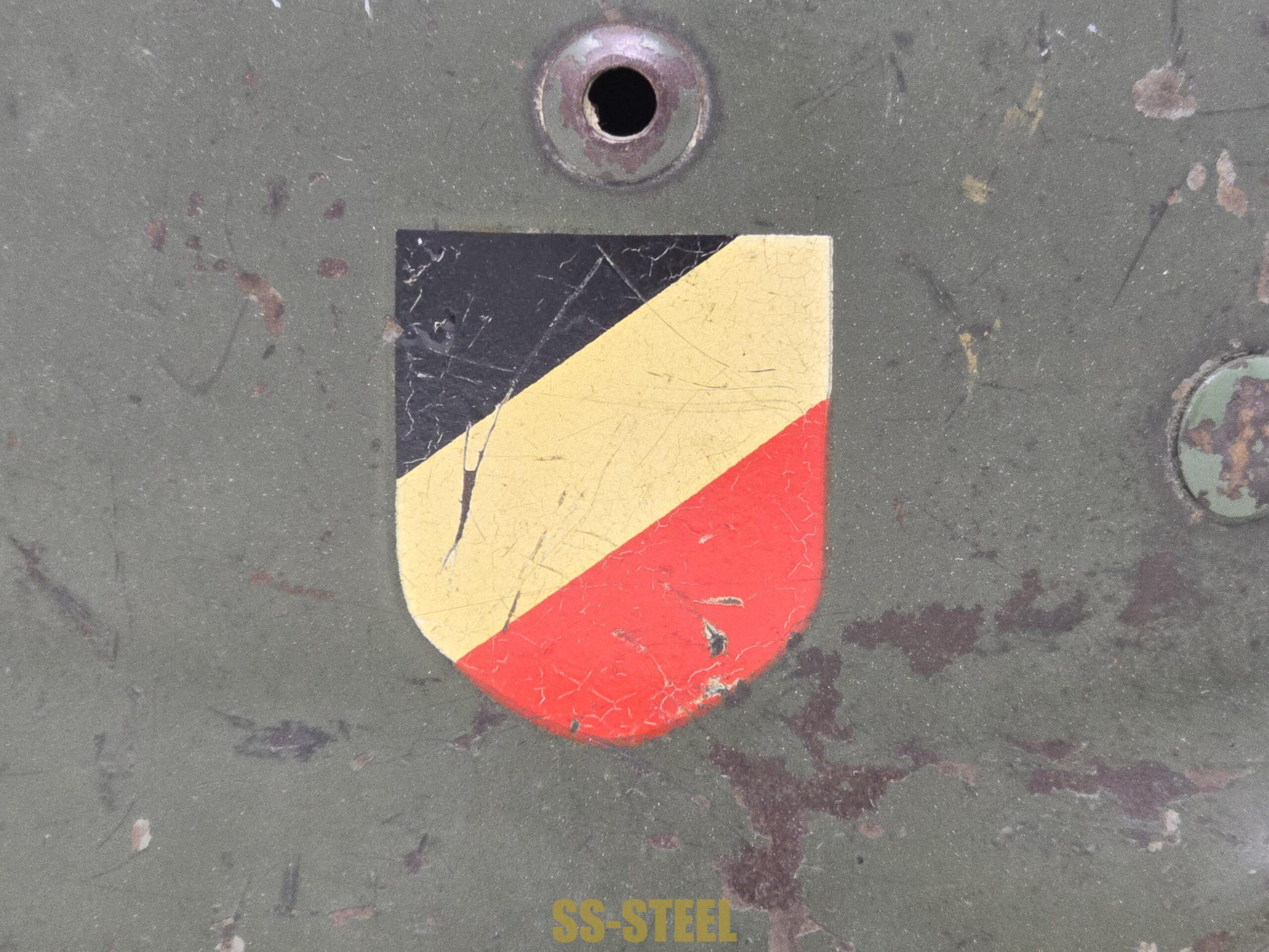 Fine Service Used Heer M35 Double Decal Helmet - Image 2
