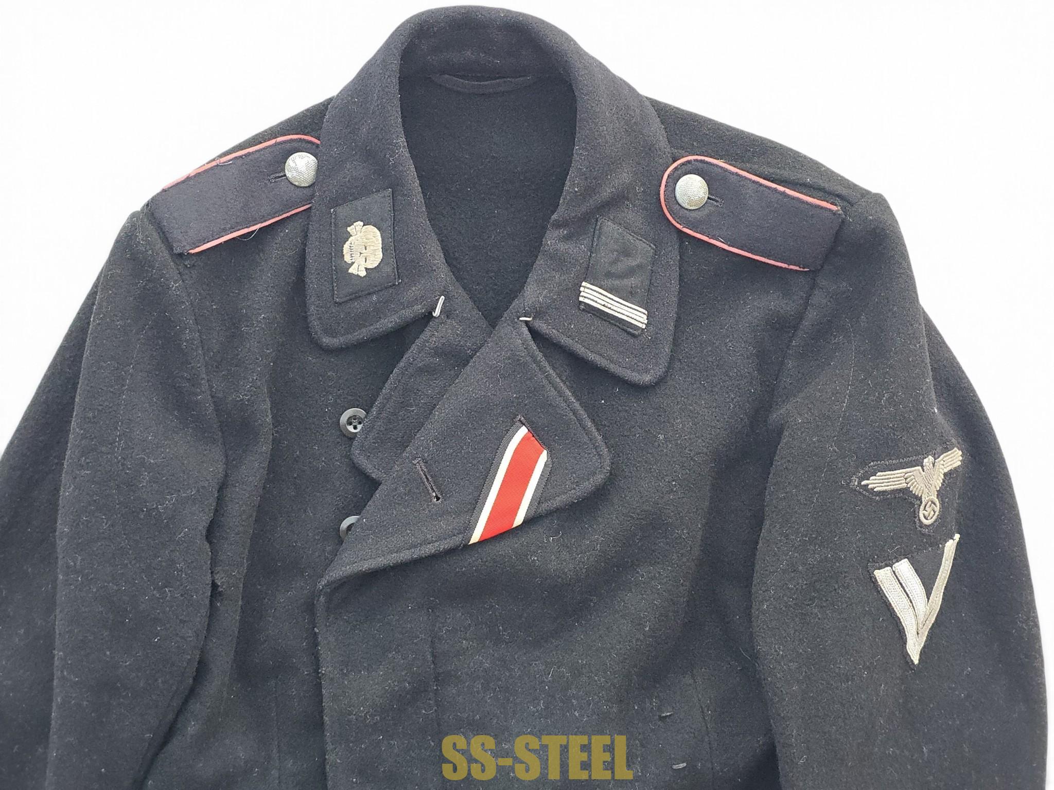 Stunning, Rare SS-Pz Div Totenkopf Panzerjacke - Image 3