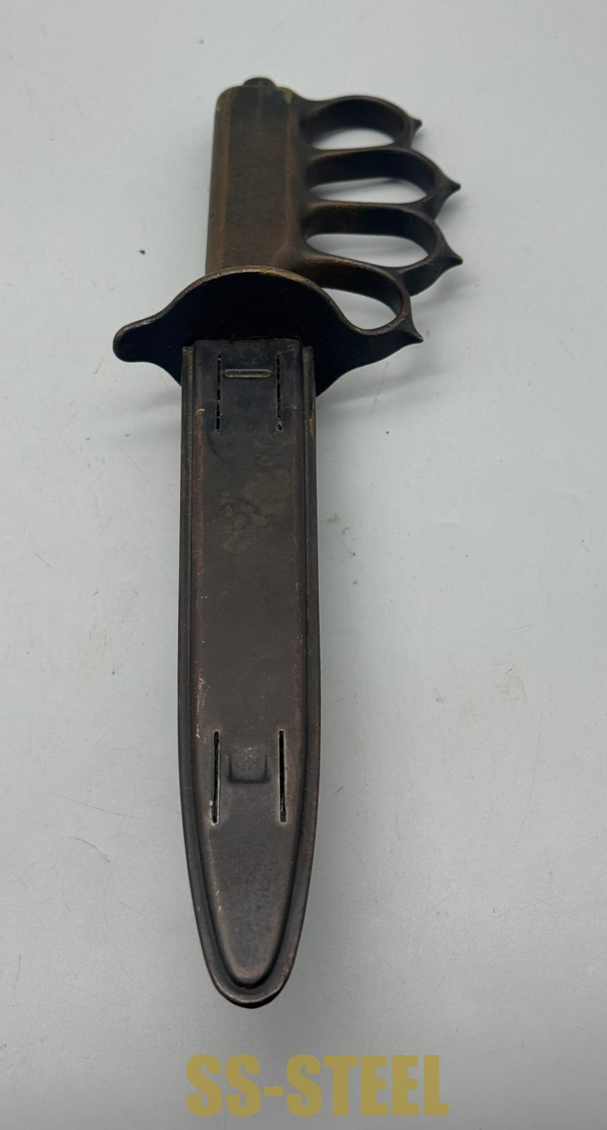Beautiful US 1918 Knuckle Knife - Image 2